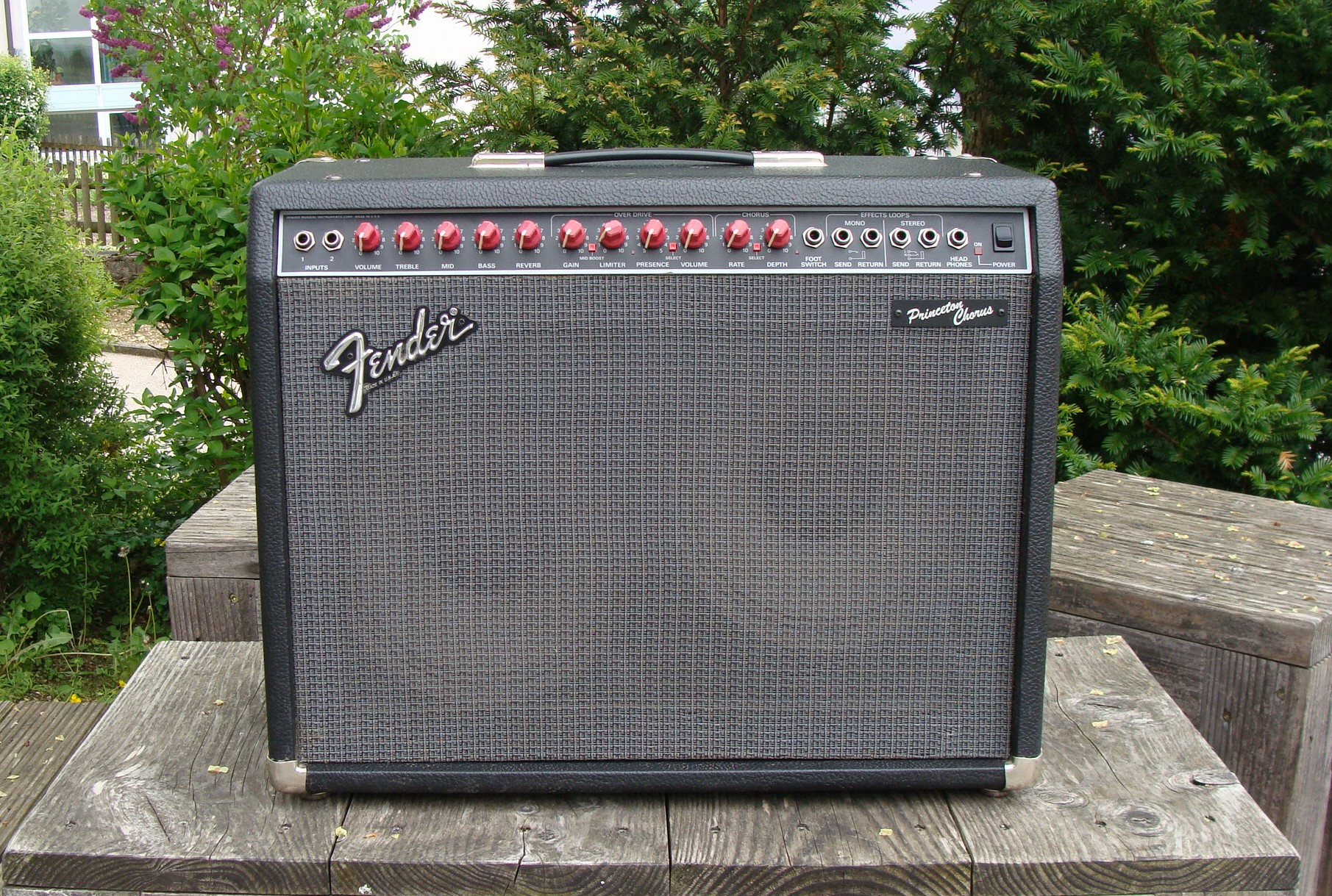 Fender Princeton Chorus, Combo Amp, Red Serie, 125 Watt, “ Speaker, in USA! – J's Guitarshop