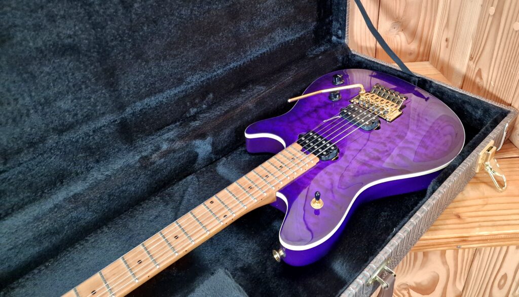 EVH Wolfgang Special QM Purple Burst, incl. Koffer – Bild 13