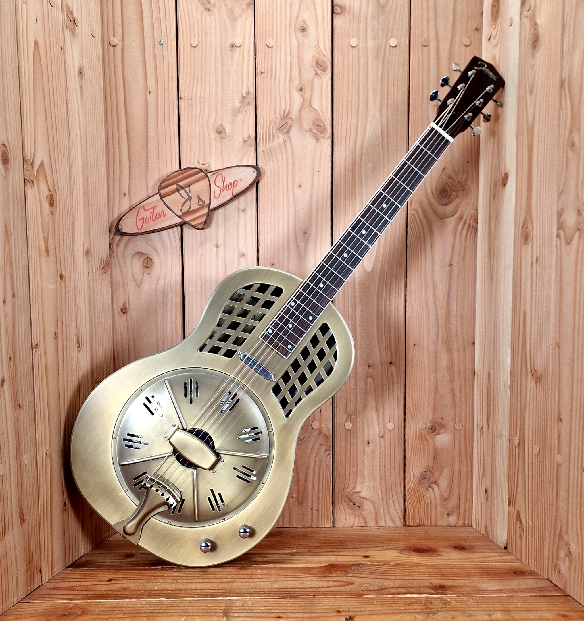 Johnson JR-995E-AB, Single Cone Resonatorgitarre