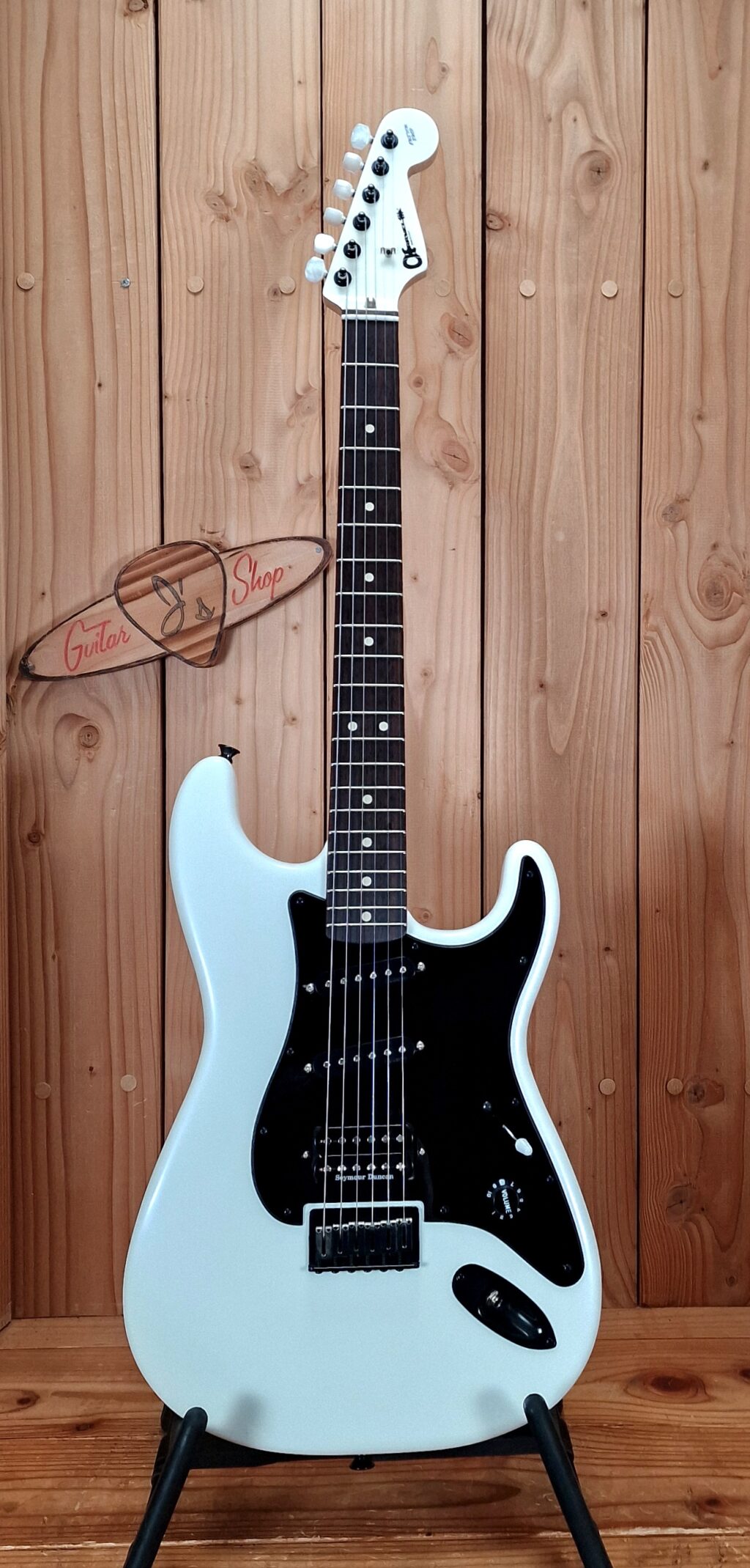 Charvel Jake E Lee USA Signature Model RW  Pearl White with Lavender Hue – Bild 8
