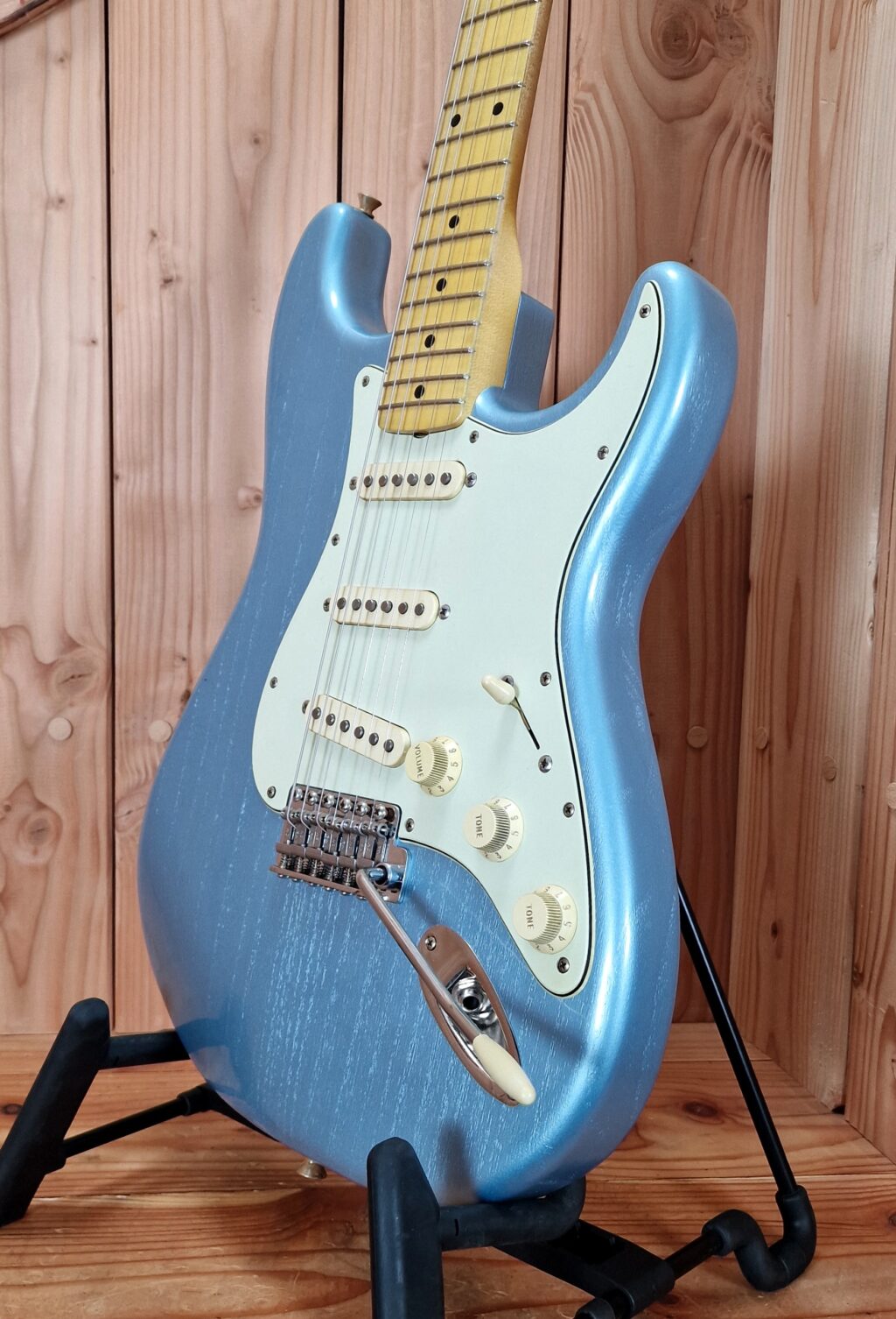 Kauffmann Guitars 56 S-Modell Aged, Ice Metallic Blue – Bild 5