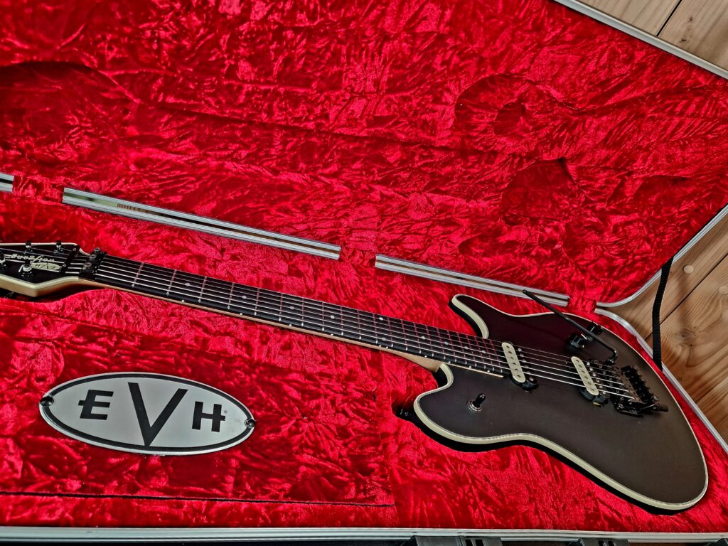 EVH Wolfgang USA Stealth Black, Bj. 2019 – Bild 2