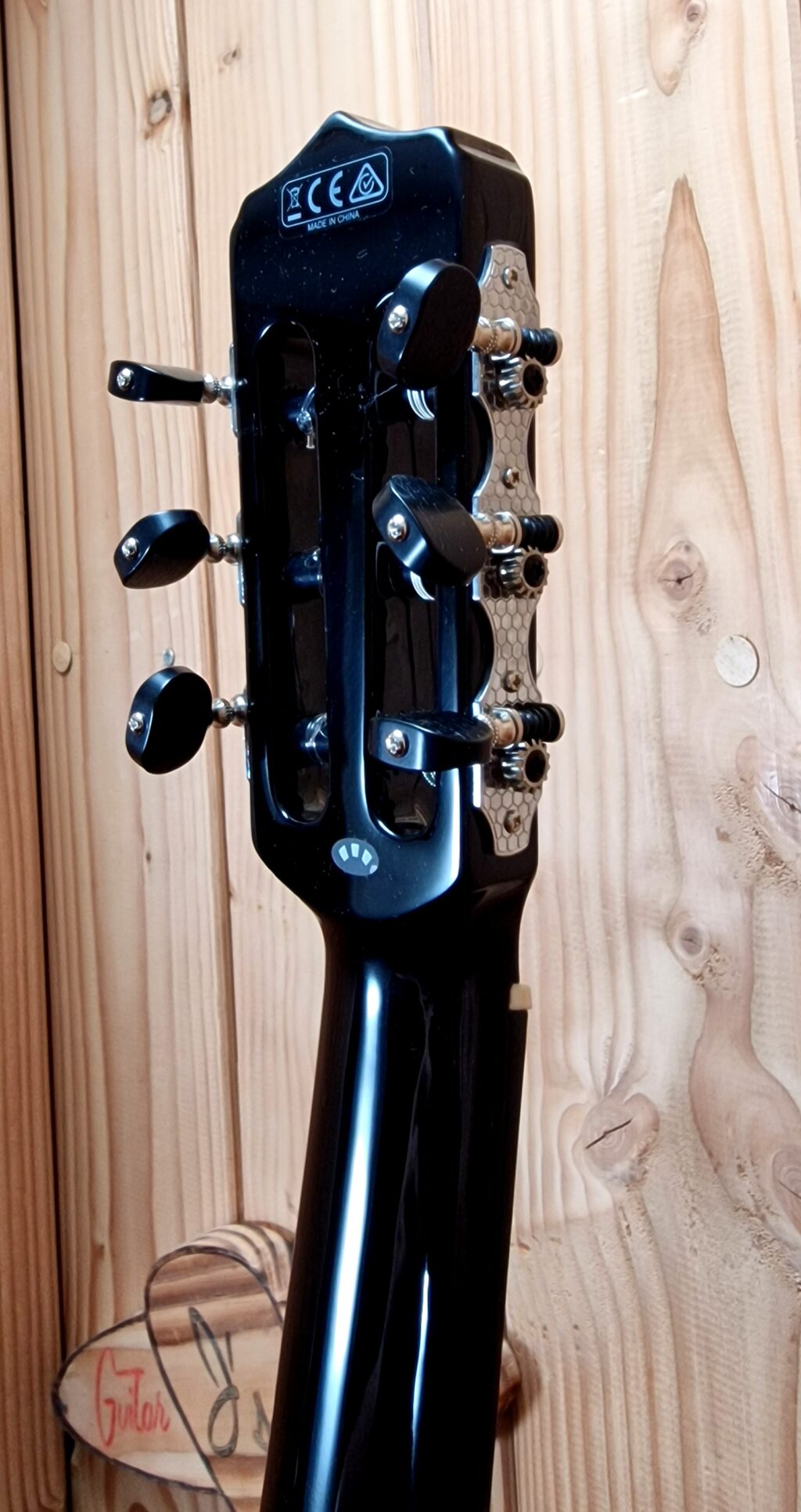 Cordoba Stage E- Klassikgitarre in Black Burst – Bild 11