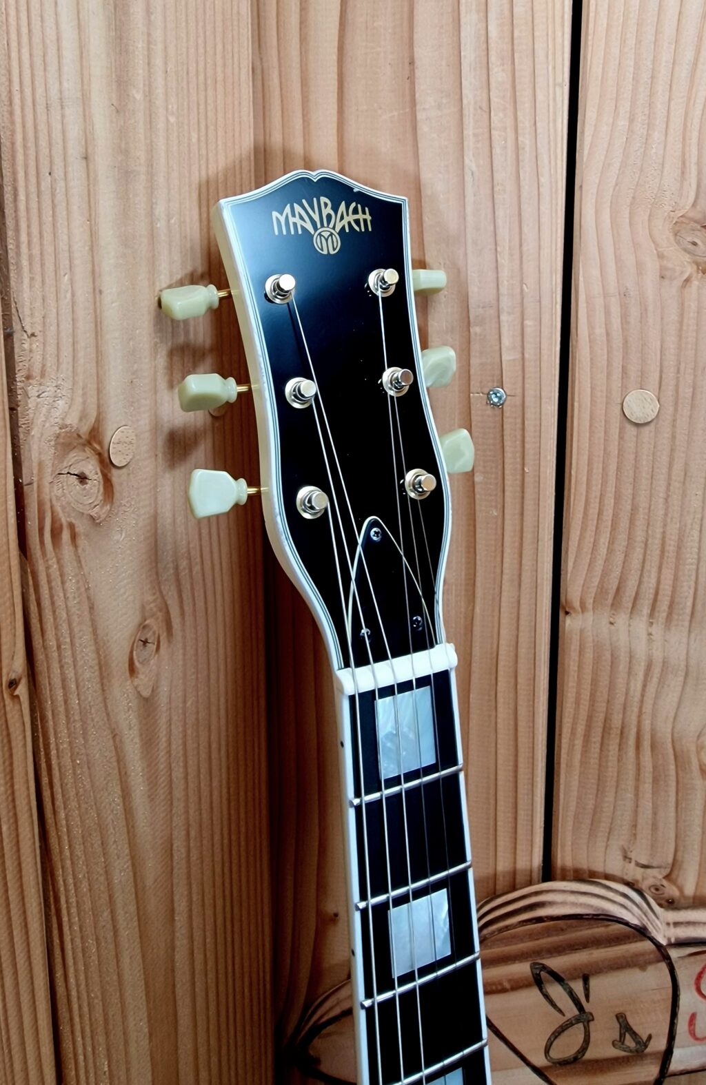 Maybach Lester '72 Custom Edelweiss Aged – Bild 4