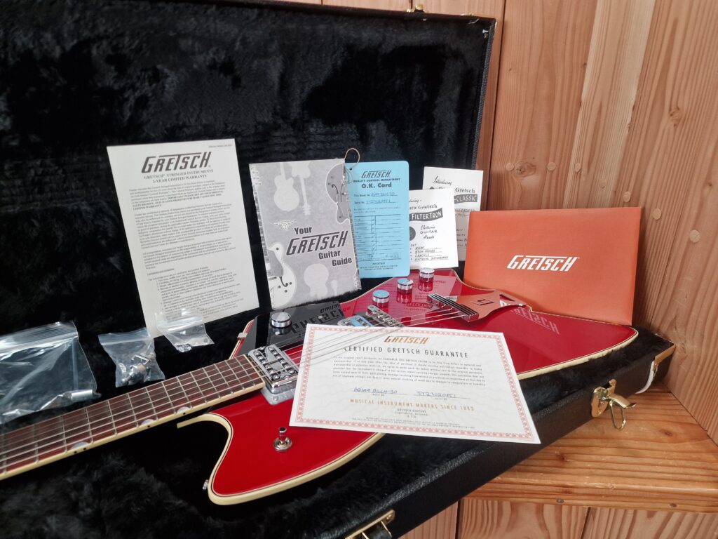 Gretsch G6199 Billy-Bo Jupiter Thunderbird, Firebird Red, Bj. 2023 &  3 ZZ Top Bücher – Bild 2