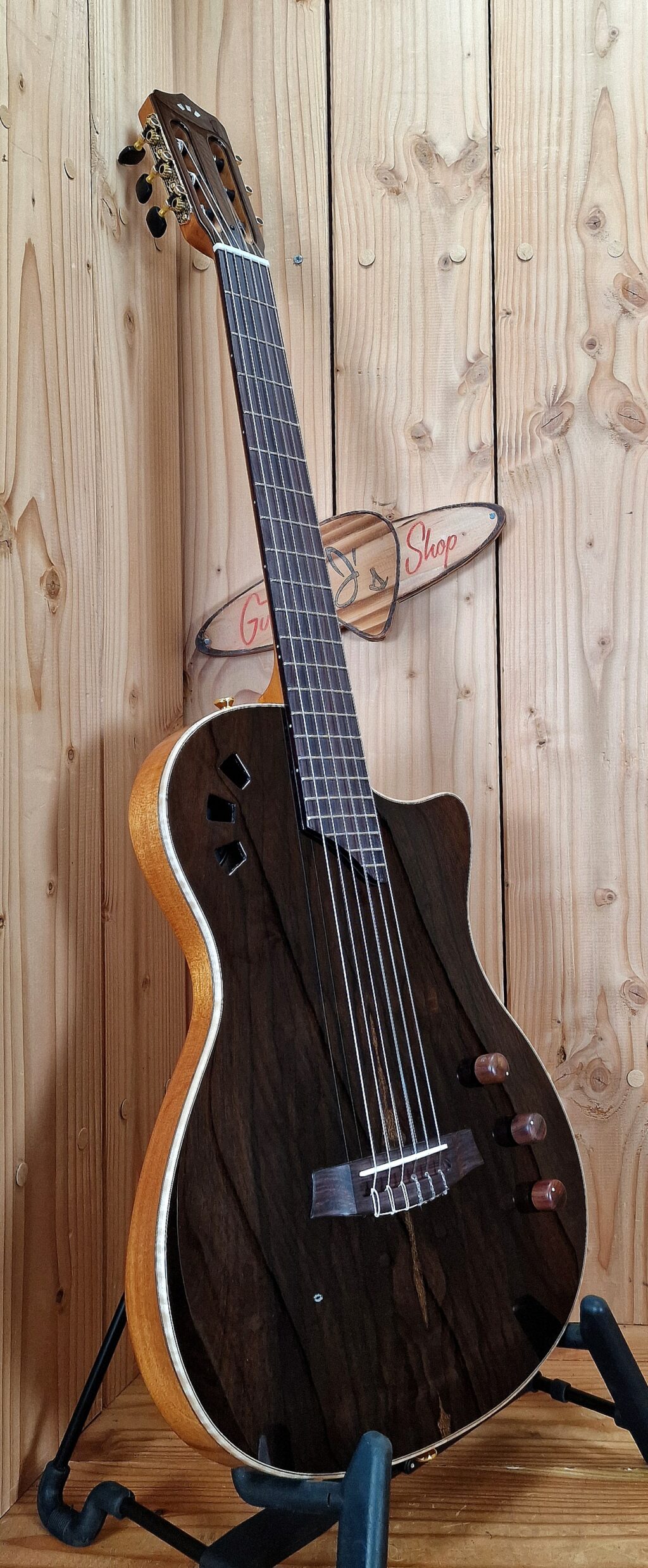 Cordoba Stage E- Klassikgitarre Limited Ziricote (Nur 50 Stk. in Europa) – Bild 8