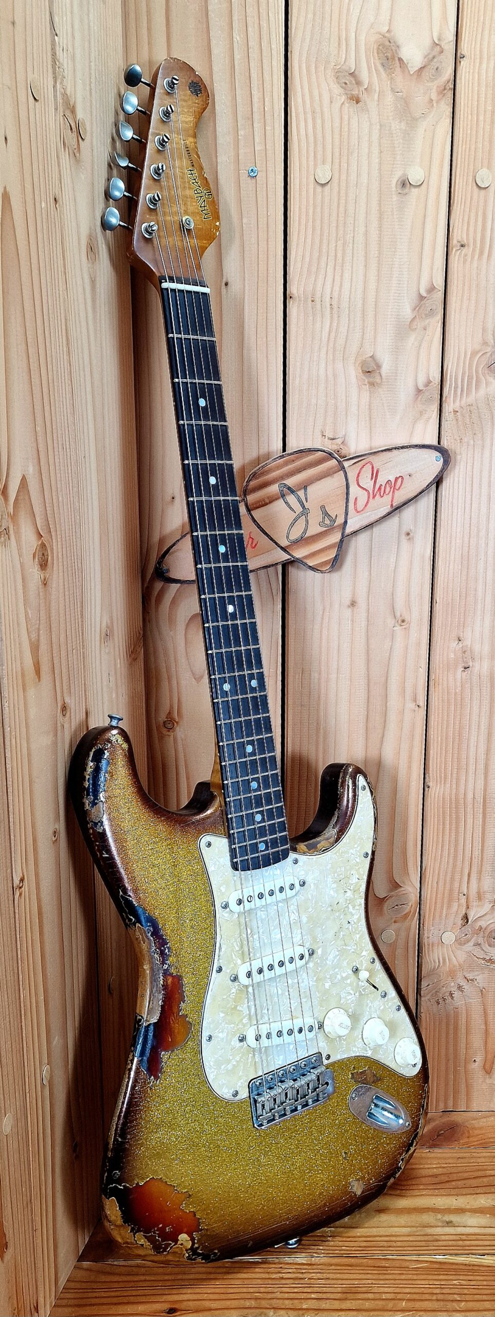 Maybach Stradovari Masterbuilt Gold Sparkle over Sunburst, inkl. Plek Service – Bild 3