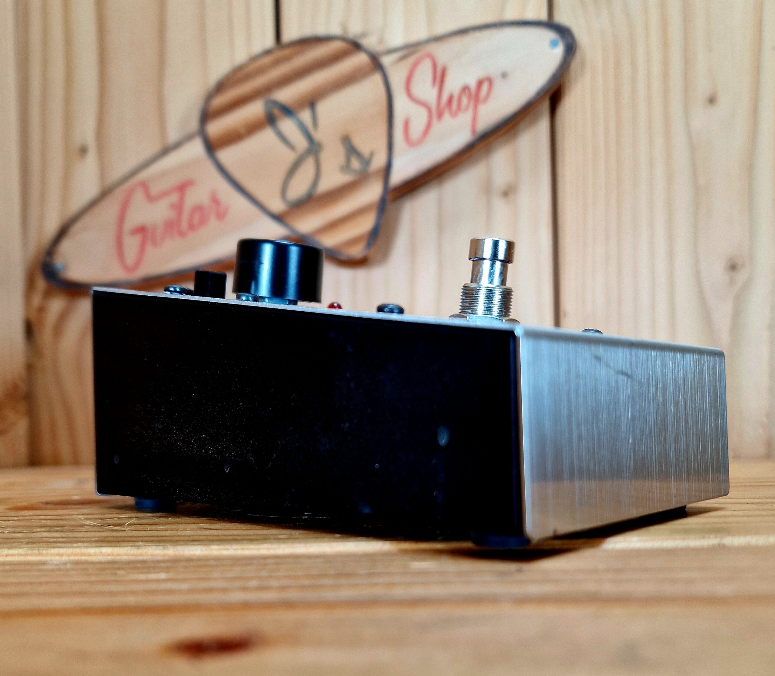 初期型 SMALL CLONE EH 4600 FULL-CHORUS Electro Harmonix Small Clone – Thomann Polska