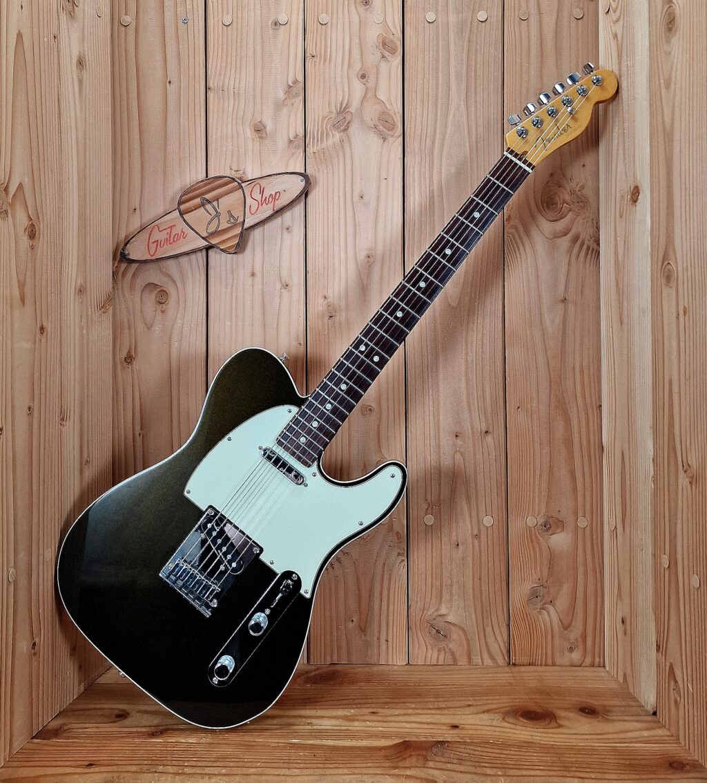 Fender American Ultra Telecaster, Texas Tea, Bj. 2020