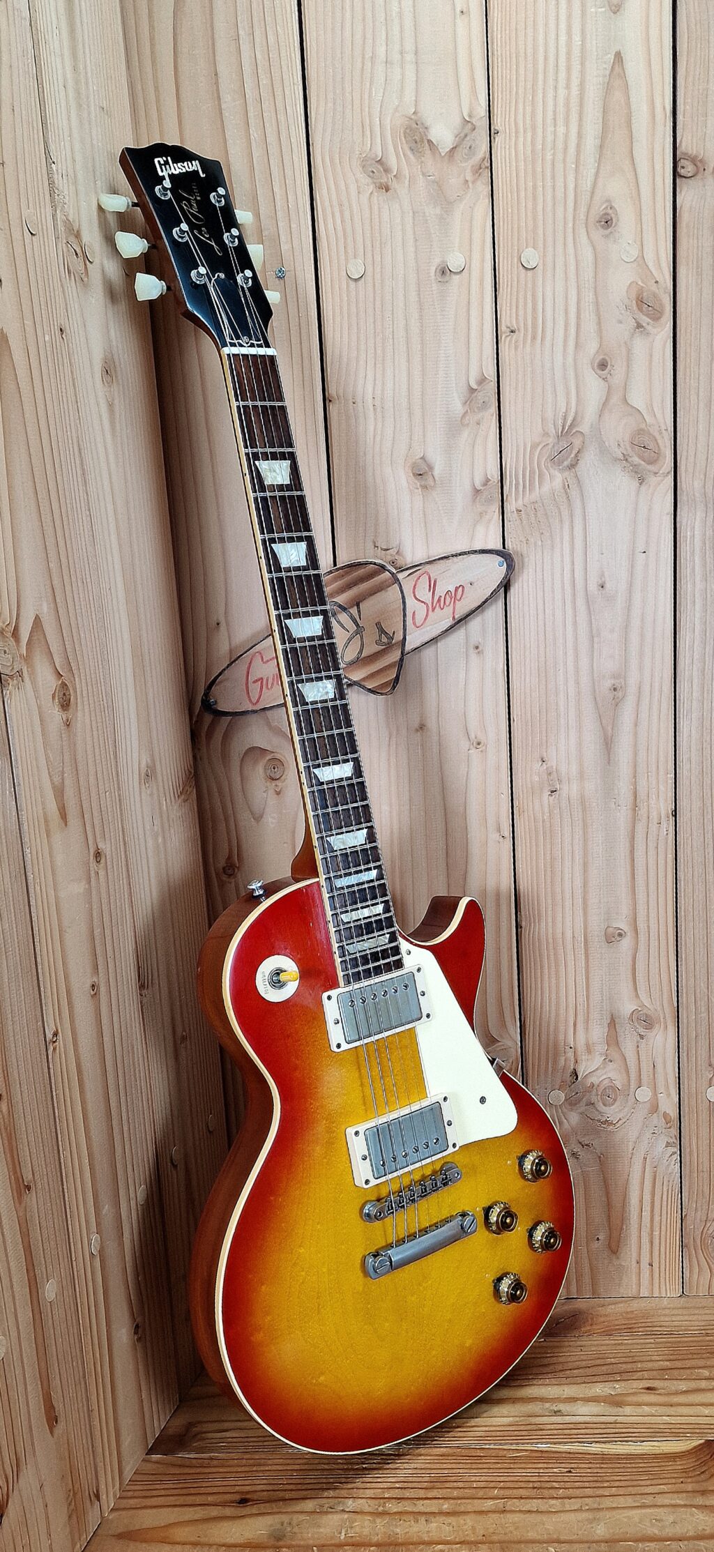 Gibson Custom Shop ’58 Les Paul Standard Reissue Plaintop VOS, Cherry Sunburst Bj. 2006 – Bild 5