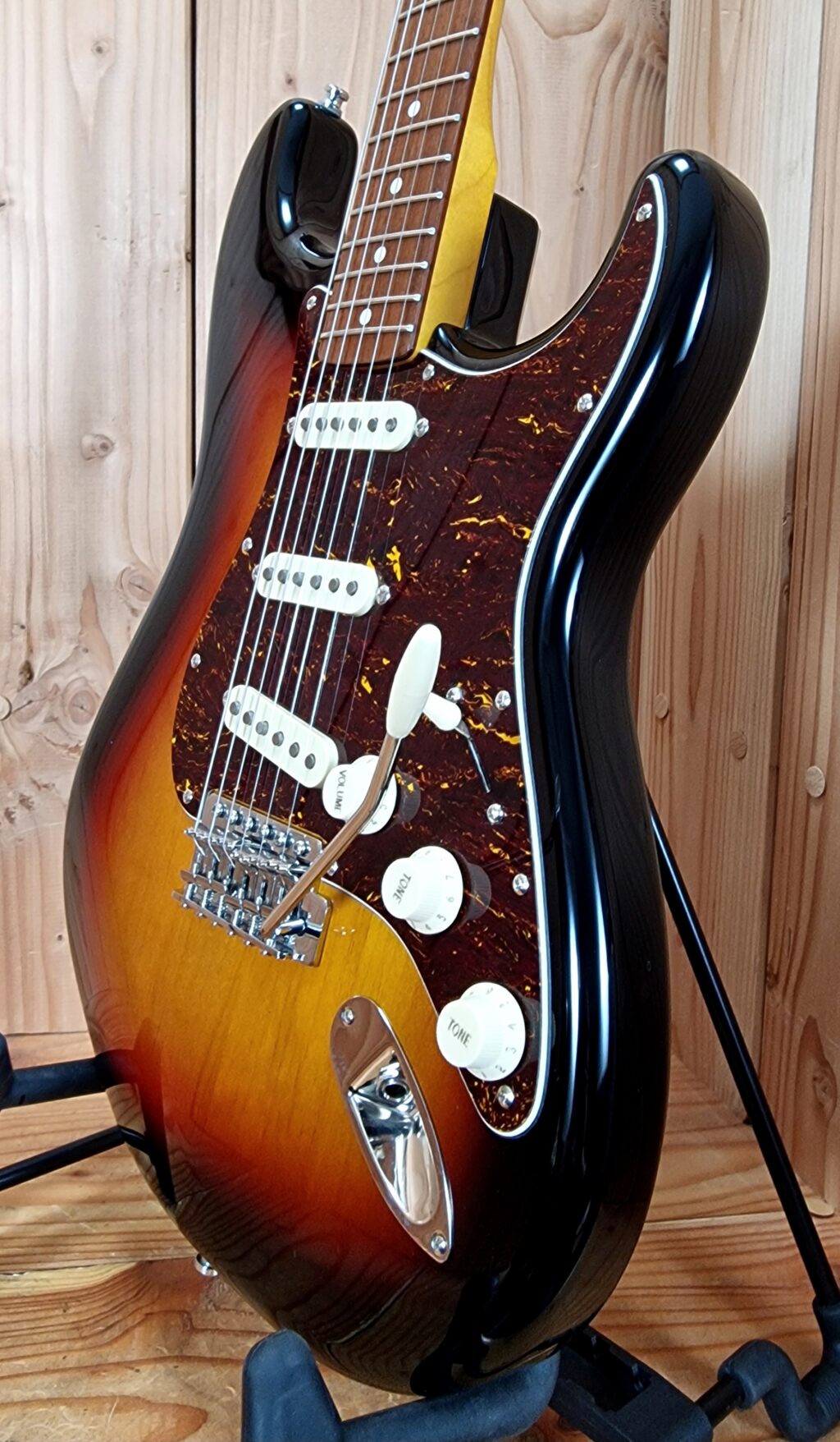 Squier Classic Vibe 60´s Stratocaster 3-Tone Sunburst, Bj. 2013 – Bild 4