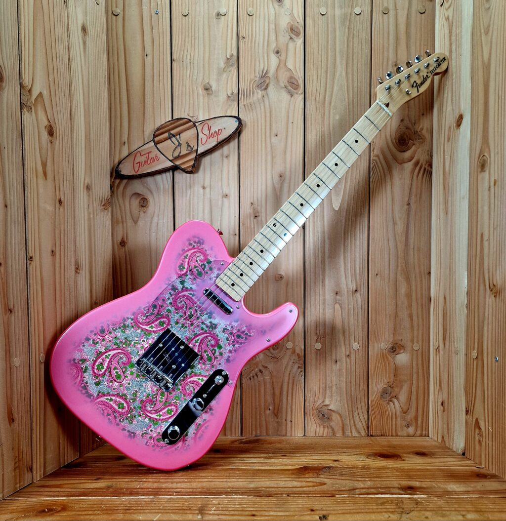 Fender Classic 69 Telecaster Pink Paisley, miJ Bj. 2016 incl. Pink Fender Case