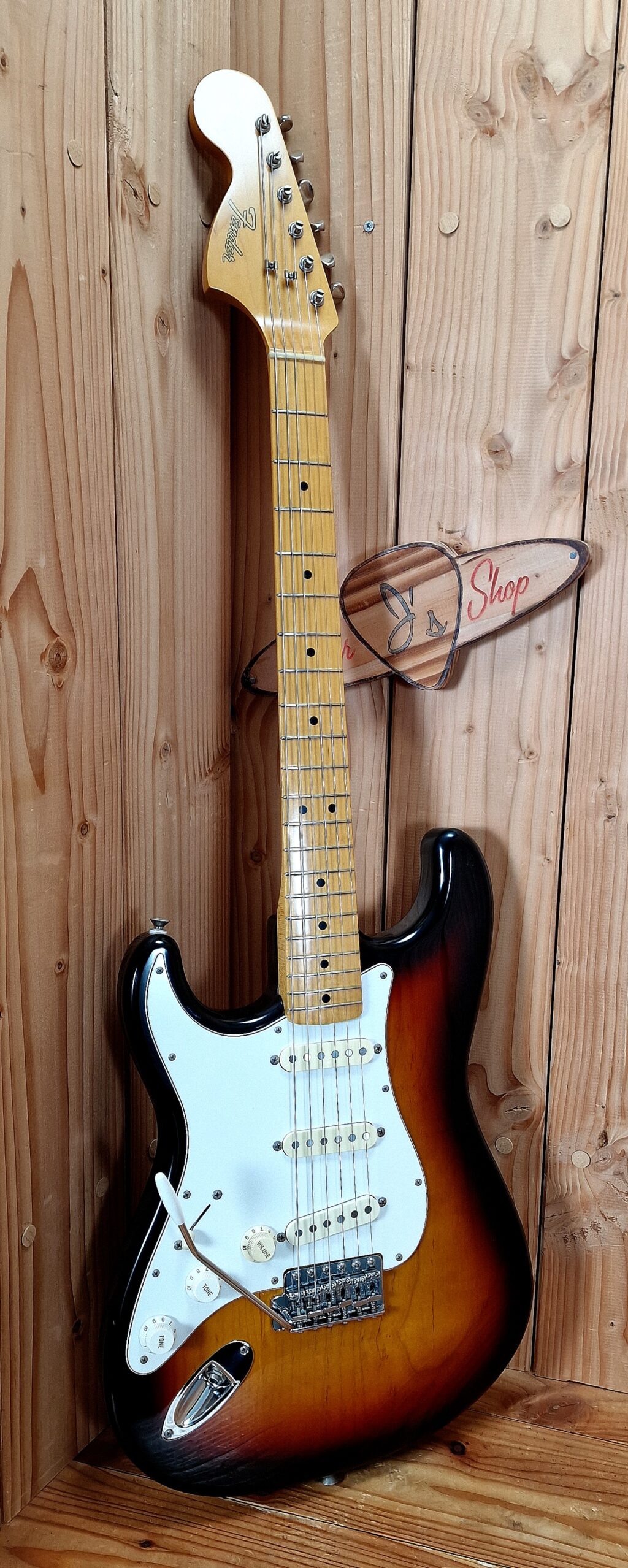 Fender ST-67 Reissue Stratocaster Left-Hand, miJ Bj.1996 für Rechtshänder – Bild 2