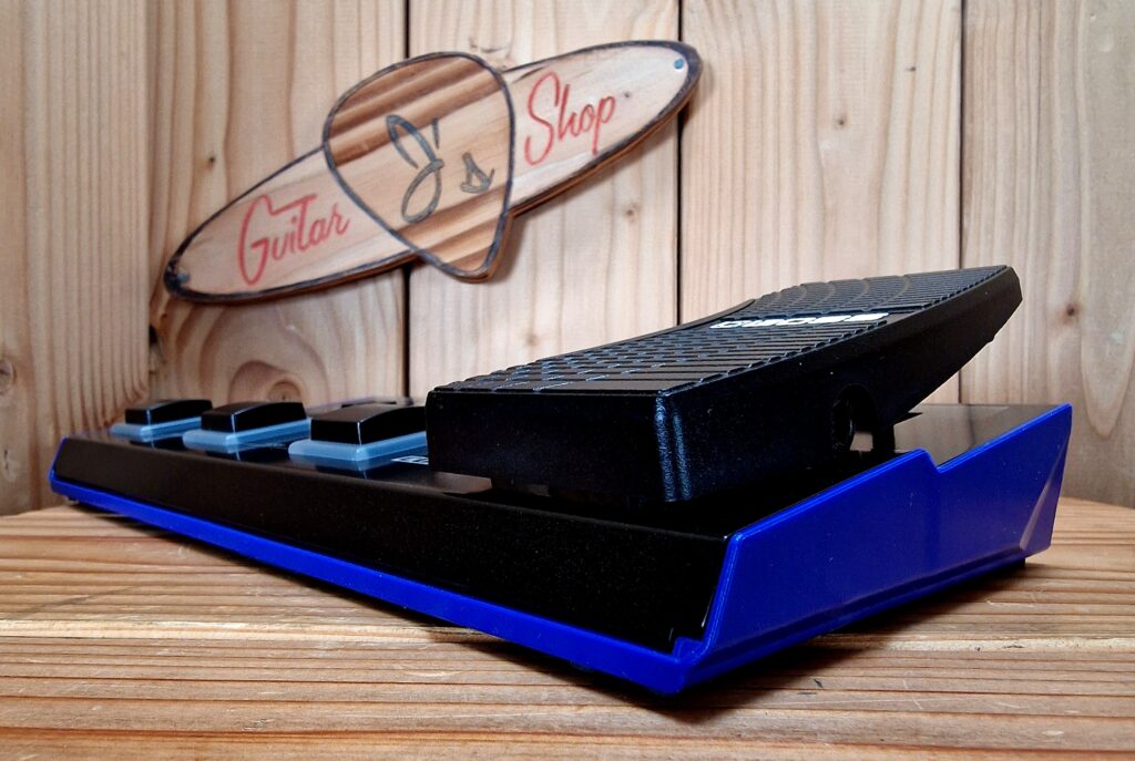 Boss  GT-1, Gitarren-Effektprozessor – Bild 3
