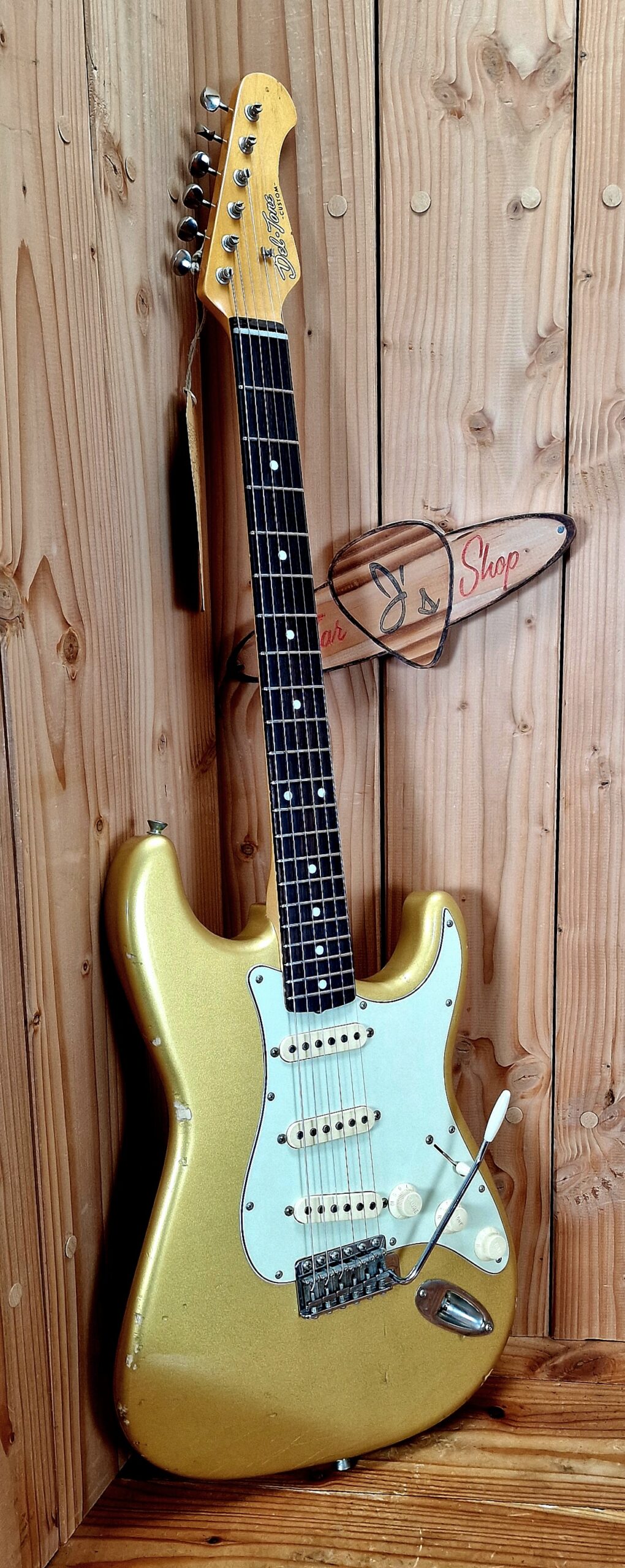 Del-Tone 60’s S-style Gold - Medium aged - Gloss – Bild 3