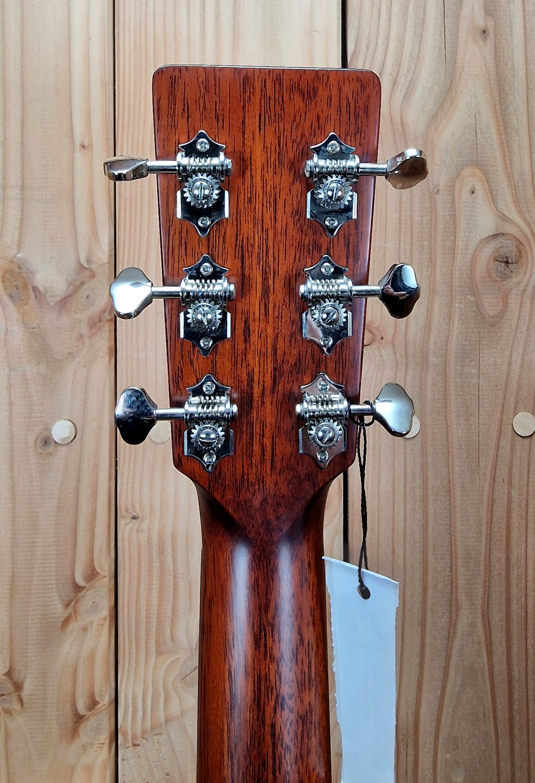 Eastman E1OMCE-DLX Ochestral Modell mit Cutaway Westerngitarre – Bild 9