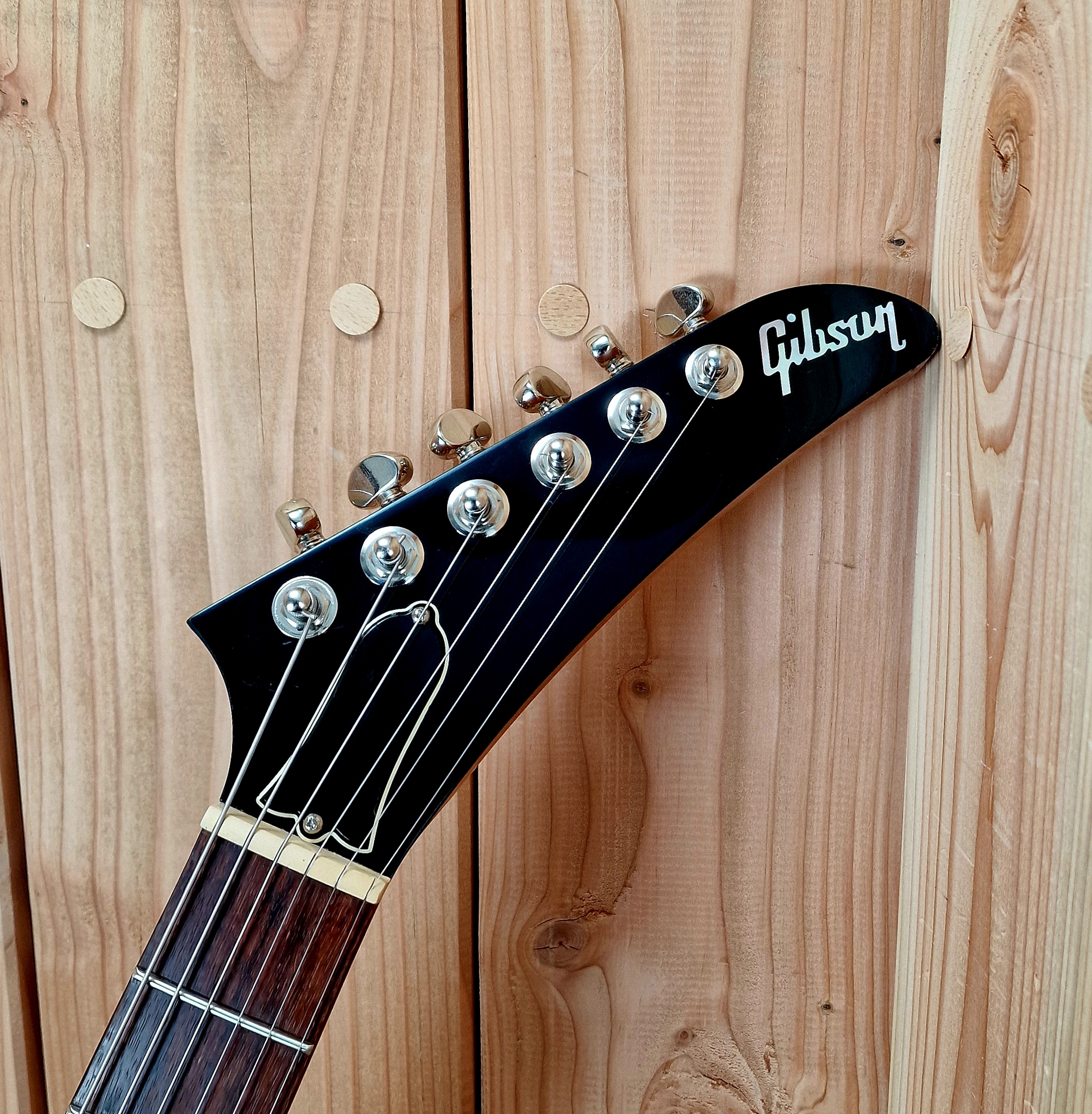 Gibson Explorer Bj.2018 Antique Natural, Maestro Tremolo – Bild 4