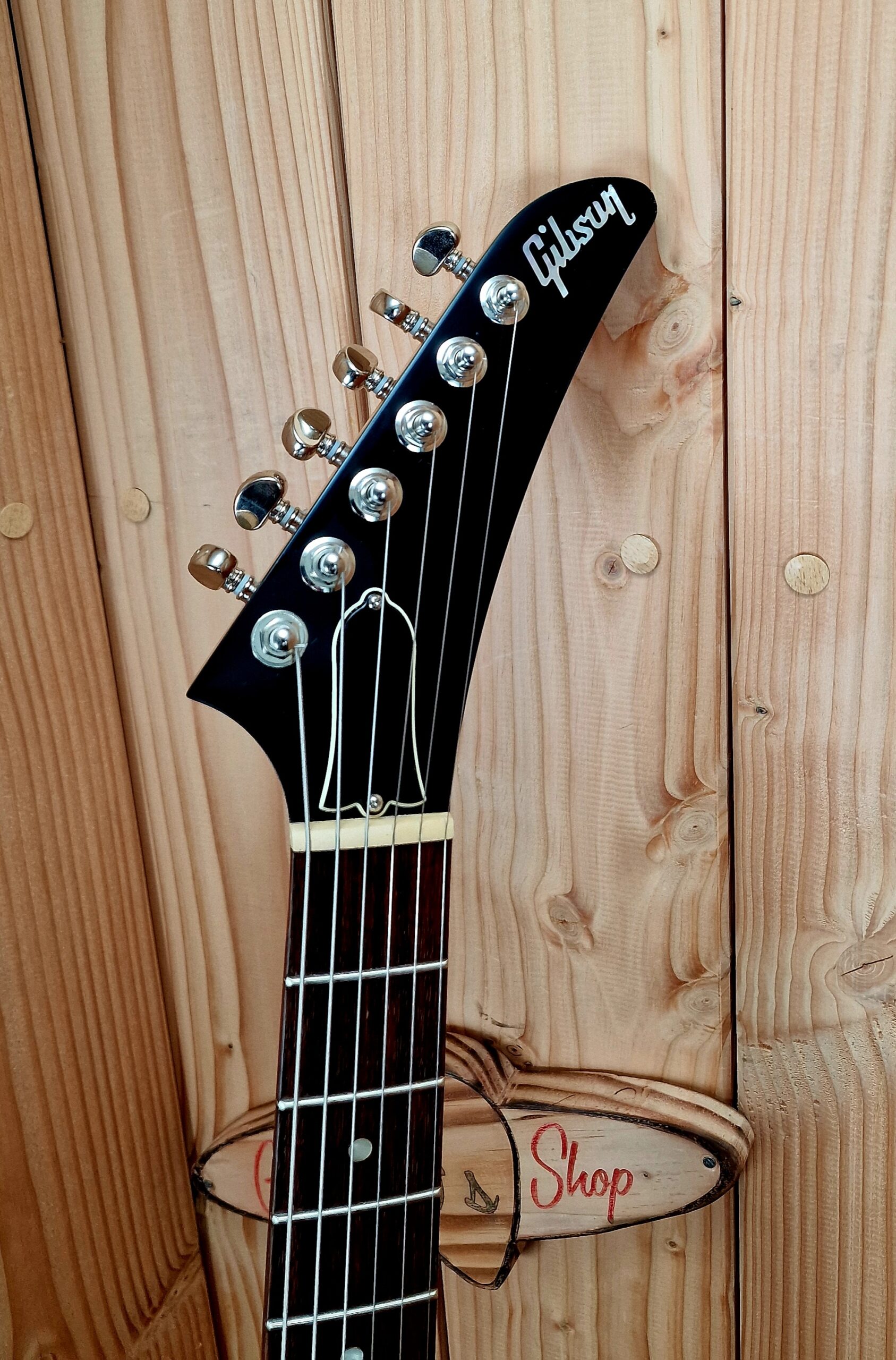 Gibson Explorer Bj.2018 Antique Natural, Maestro Tremolo – Bild 9