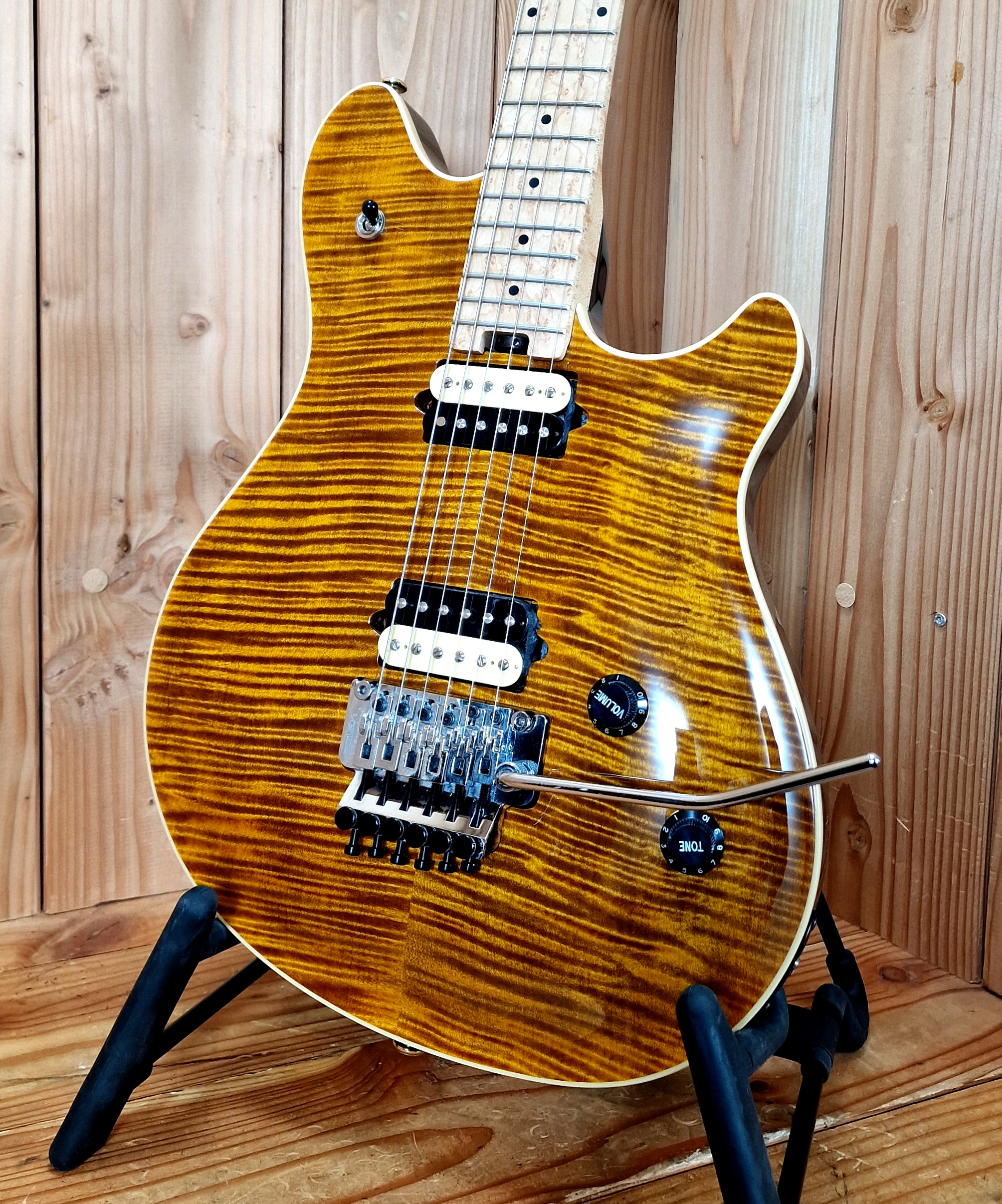Peavey HP2 Tiger Eye, Tremolo, NOS, Limited Edition - J's Guitarshop