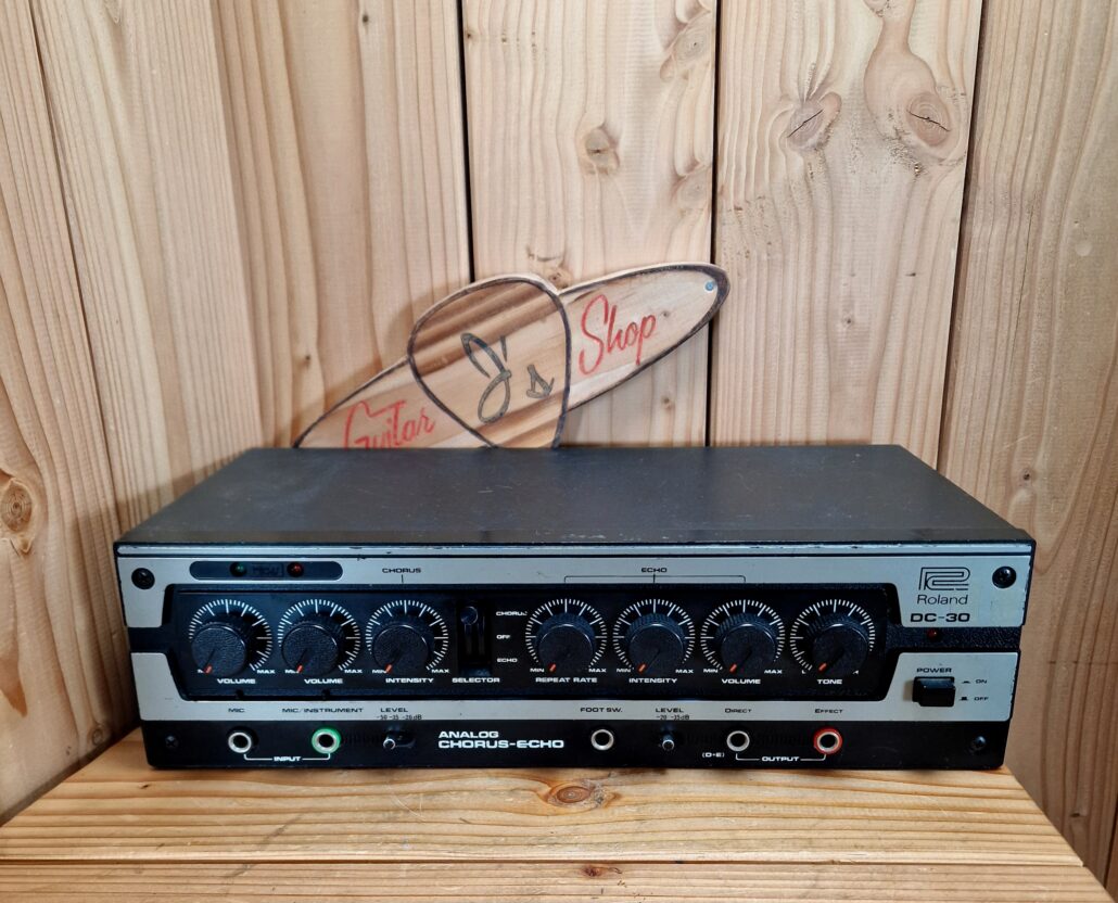 Roland DC-30 Analog Chorus & Echo Vintage, made in Japan 1980´s