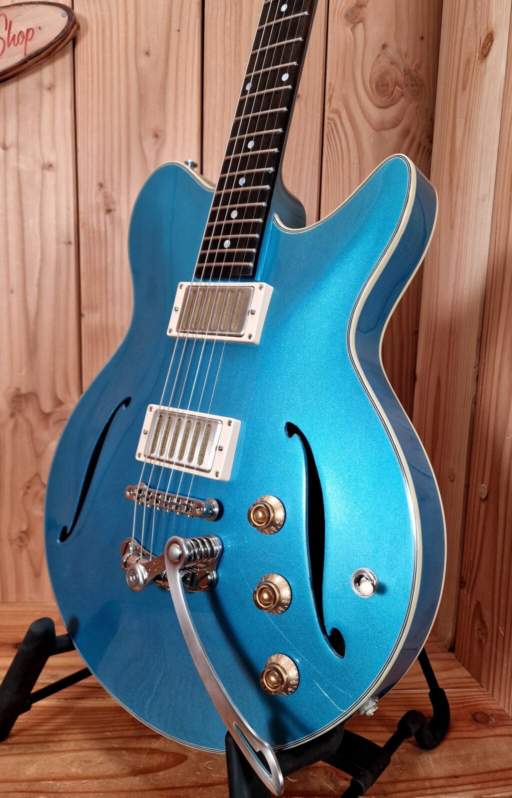 Eastman Romeo LA, Celestine Blue - J's Guitarshop