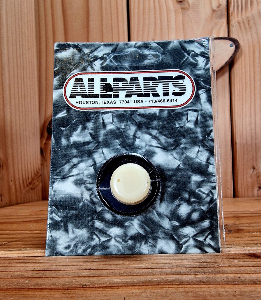 Danelectro Concentric Stack Knob Cream Top/Brown Bottom Allparts PK-3161-000