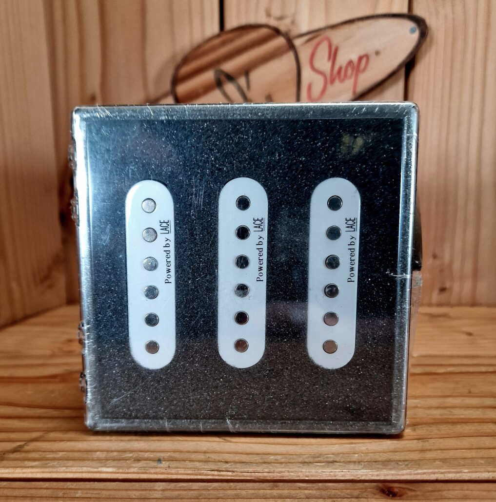 Powered by Lace Steel Pole Single Coil Set, white