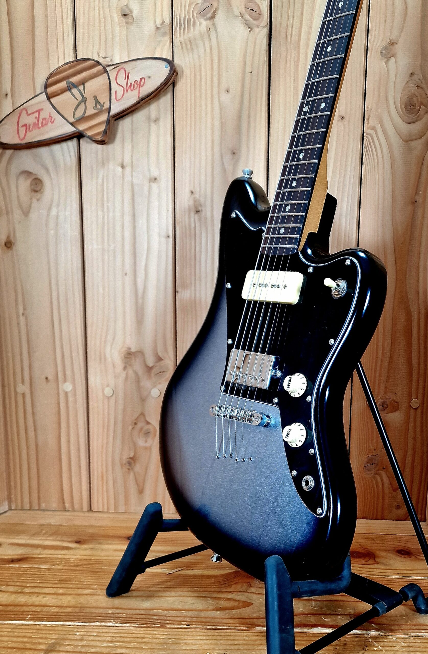 Jet Guitars JJ-350 Baritone Moonburst, 27" Baritone Gitarre – Bild 4