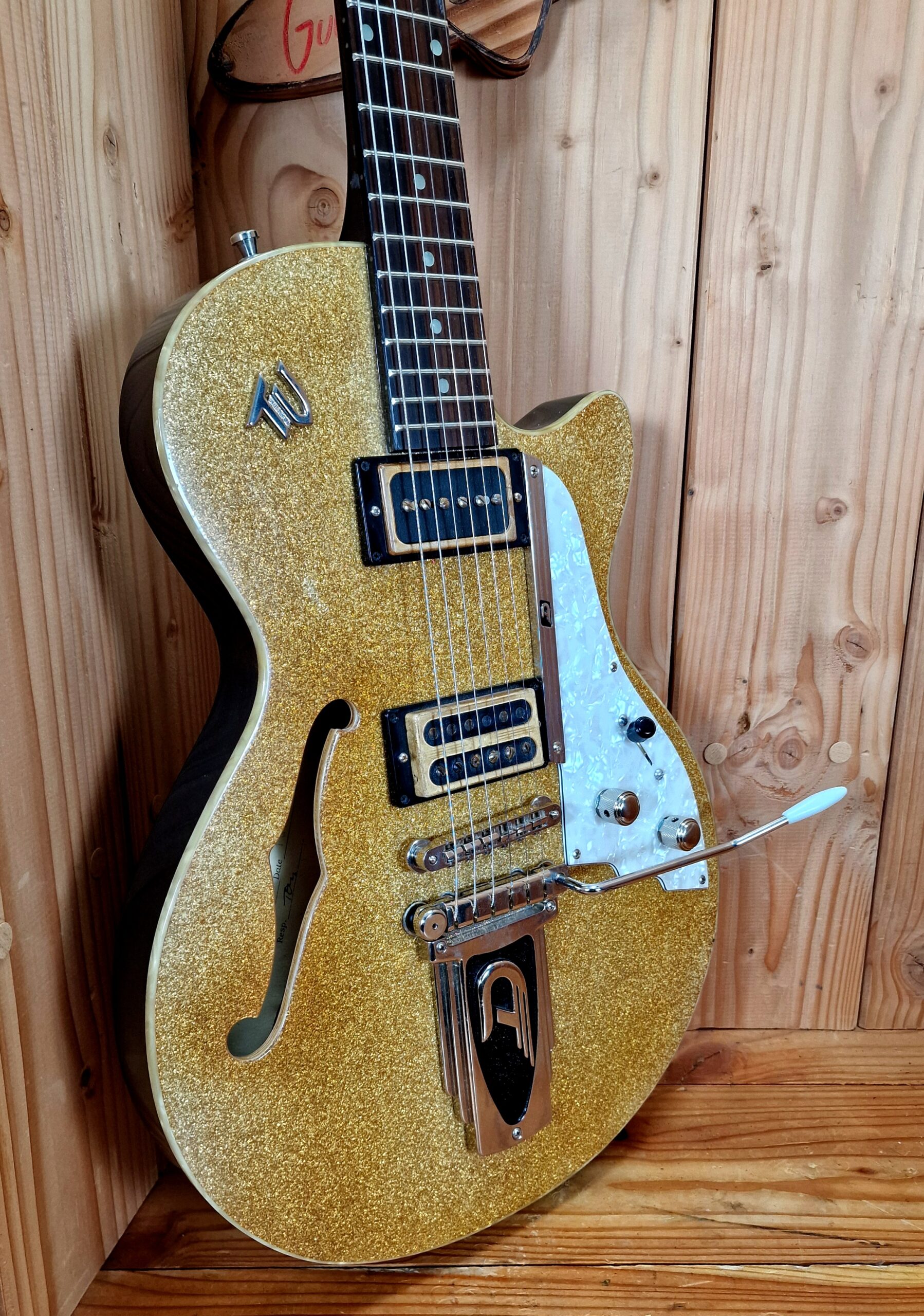 Duesenberg Starplayer TV Flattop Gold Sparkle, Bj. 1998 – Bild 5