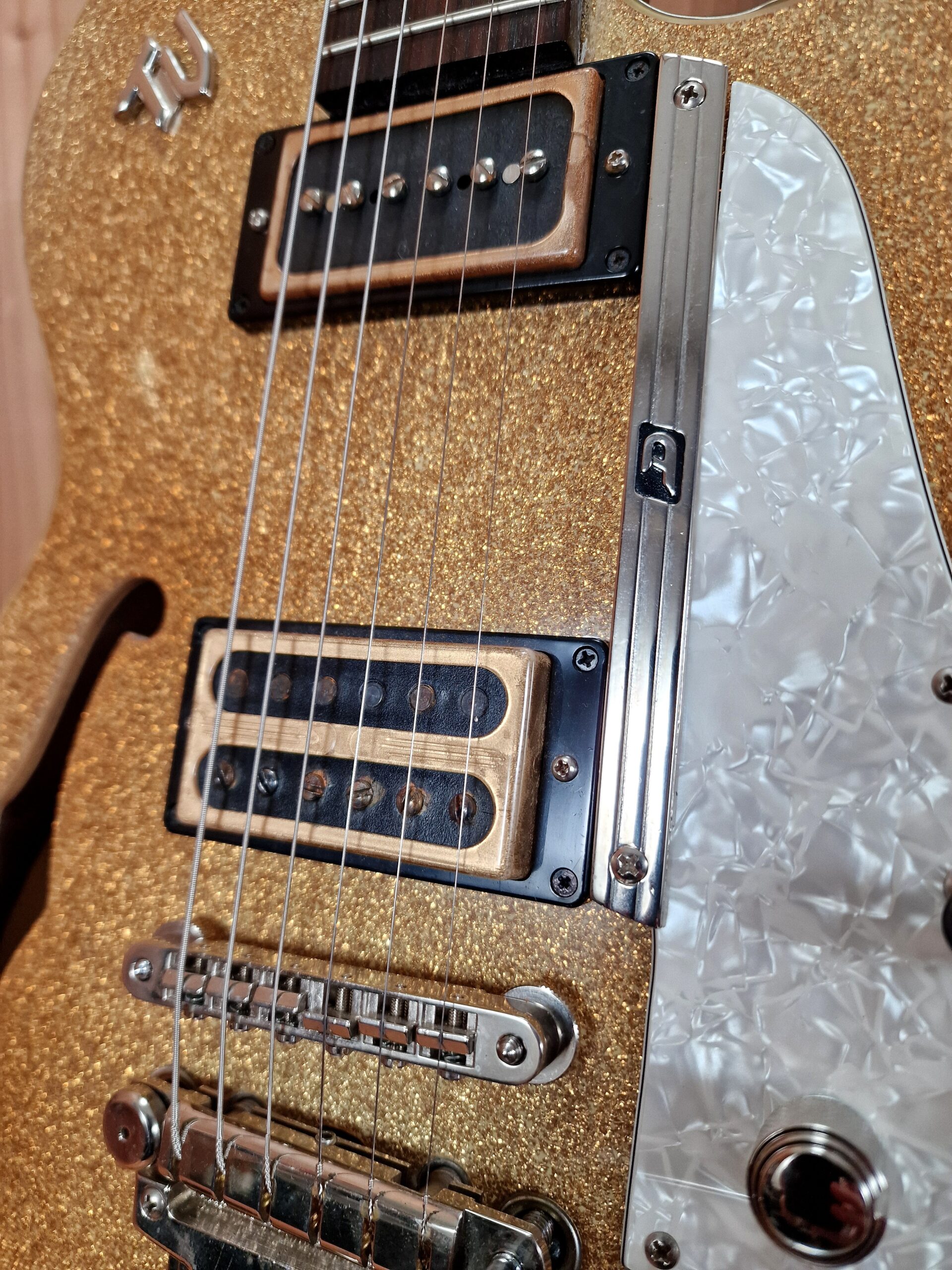 Duesenberg Starplayer TV Flattop Gold Sparkle, Bj. 1998 – Bild 9