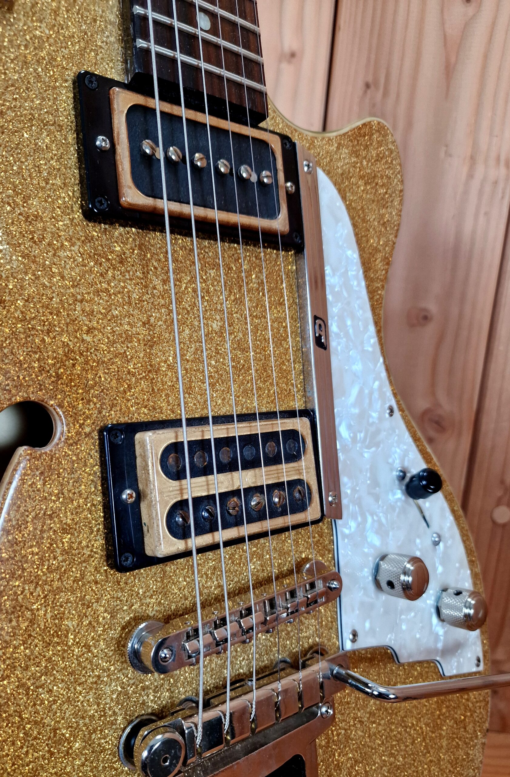 Duesenberg Starplayer TV Flattop Gold Sparkle, Bj. 1998 – Bild 13