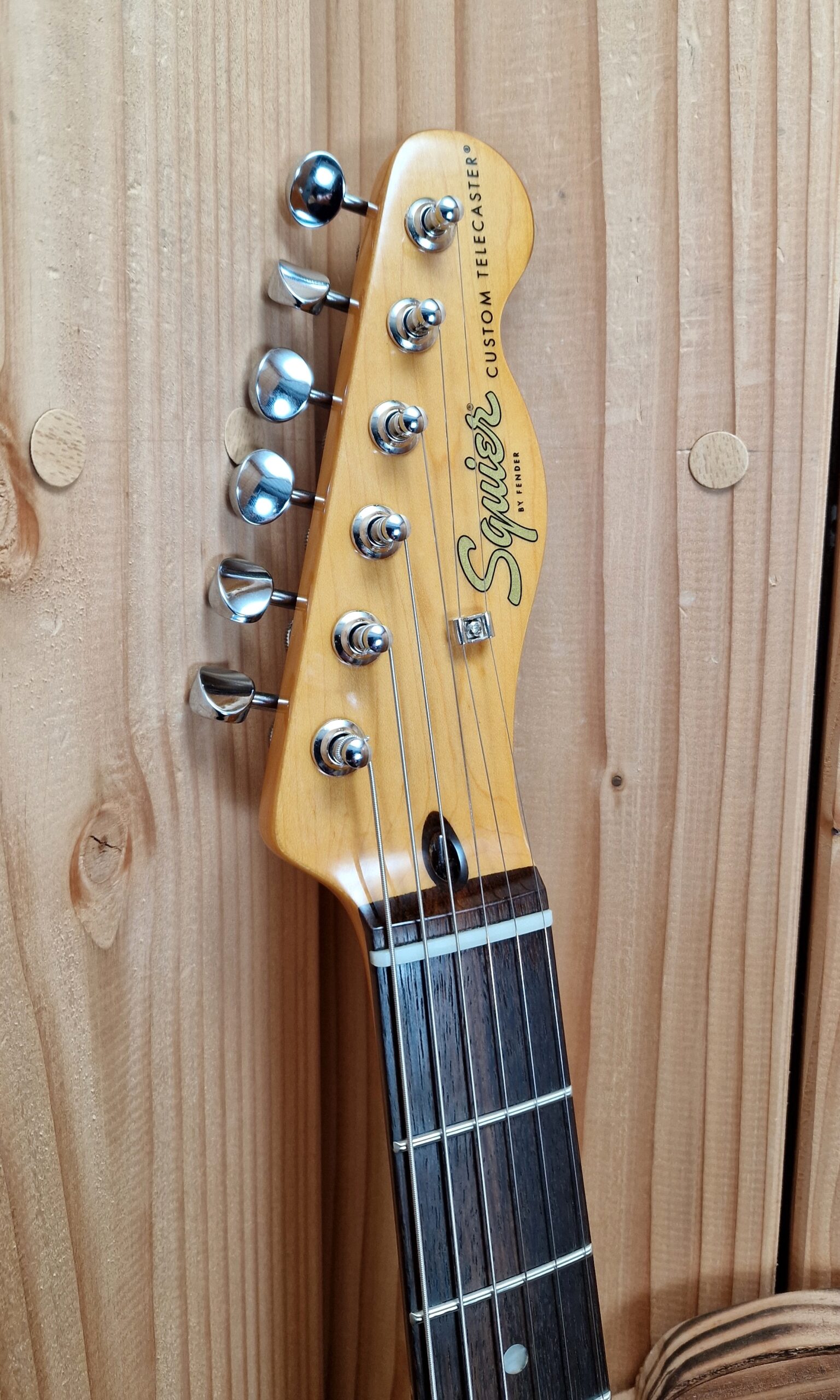 Squier Limited Edition Classic Vibe 60s Custom Telecaster Aztec Gold, mit Upgrades Bj.2025 – Bild 2
