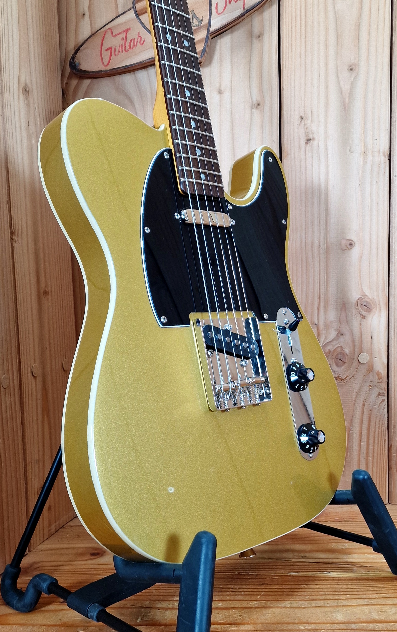 Squier Limited Edition Classic Vibe 60s Custom Telecaster Aztec Gold, mit Upgrades Bj.2025 – Bild 9
