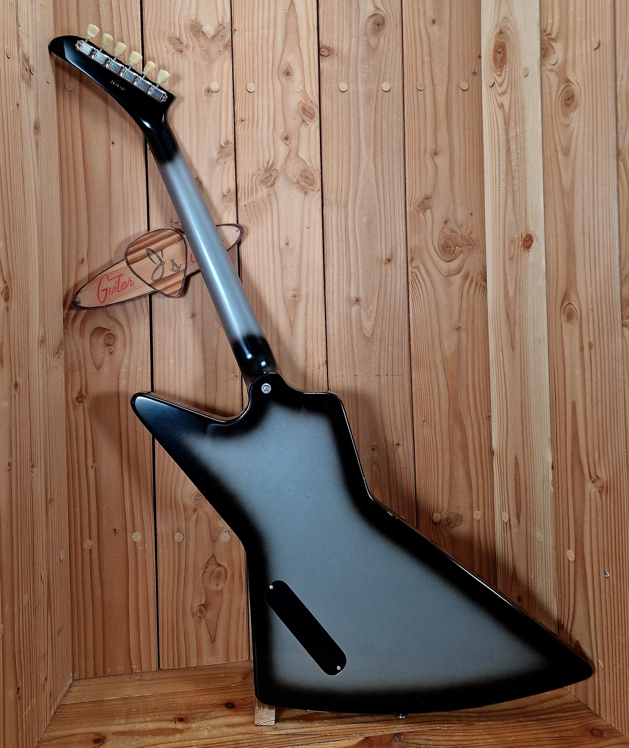 Maybach X-Wing 76M Silverburst aged Slim Taper Neck – Bild 11