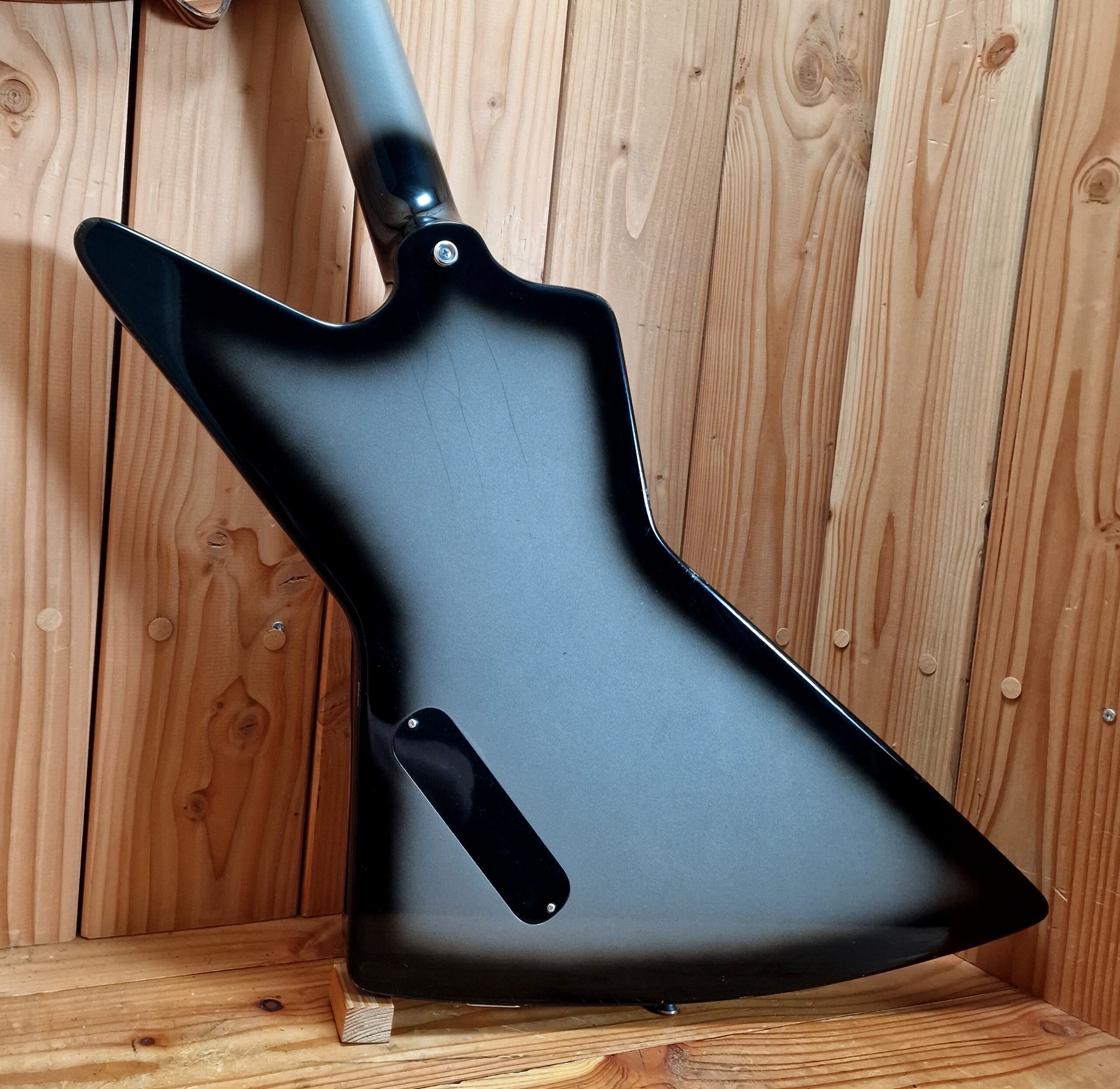 Maybach X-Wing 76M Silverburst aged Slim Taper Neck – Bild 12