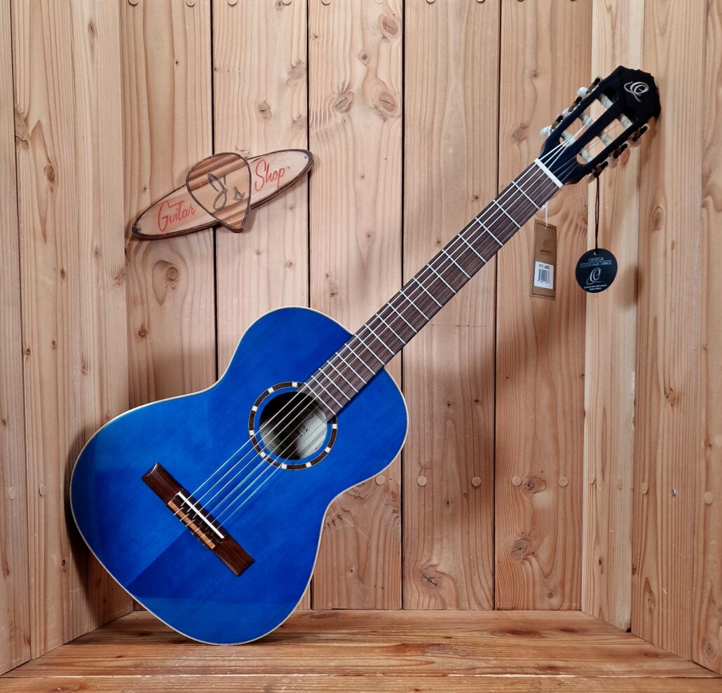 ORTEGA Family Series 3/4 Konzertgitarre R121 Ocean Blue inkl. Tasche