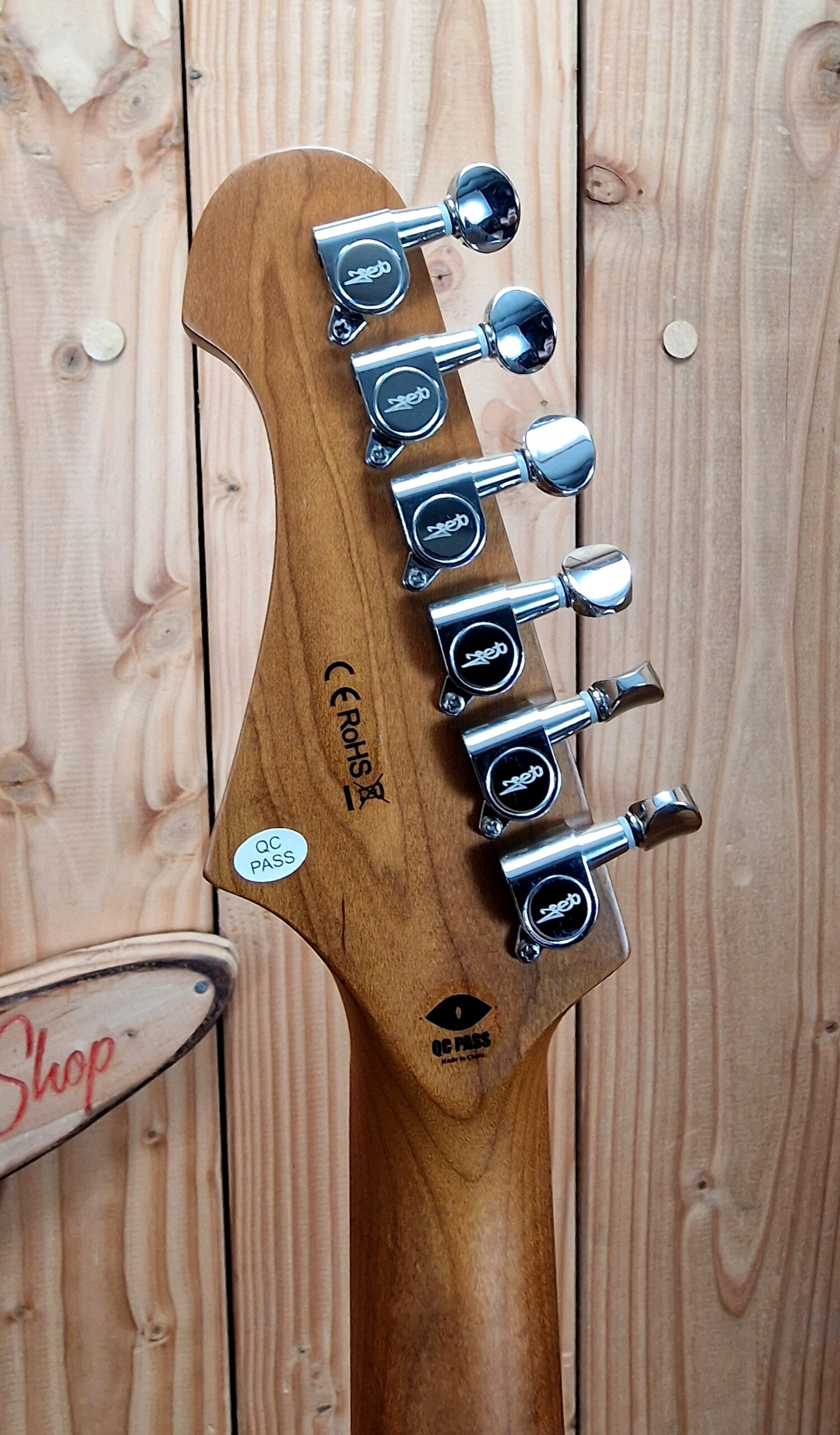 Jet Guitars JS-300 Mini Red, E-Gitarre 3/4 Grösse – Bild 8