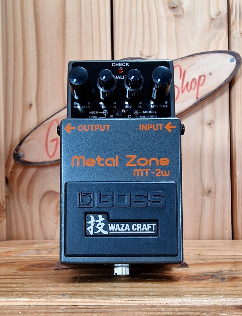 Boss MT-2w Waza Craft, Metal Zone Distortion