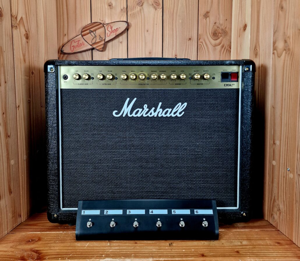 Marshall DSL40 CR & Marshall 6-fach Footswitch, Bj 2019