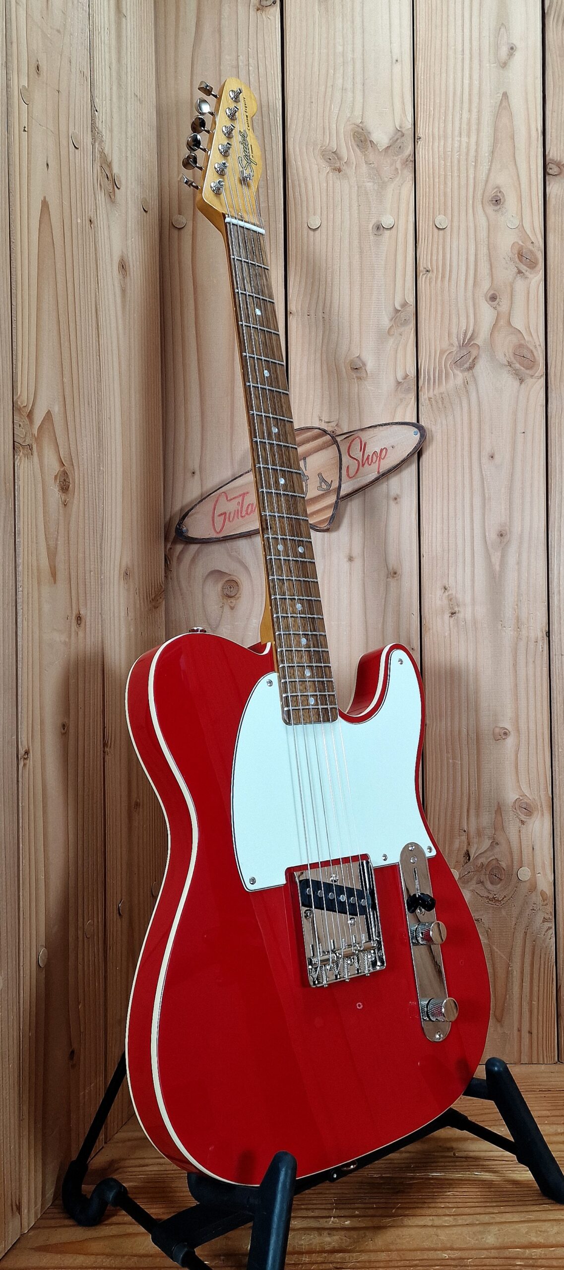 Squier FSR Classic Vibe 60s Custom Esquire Dakota Red – Bild 6