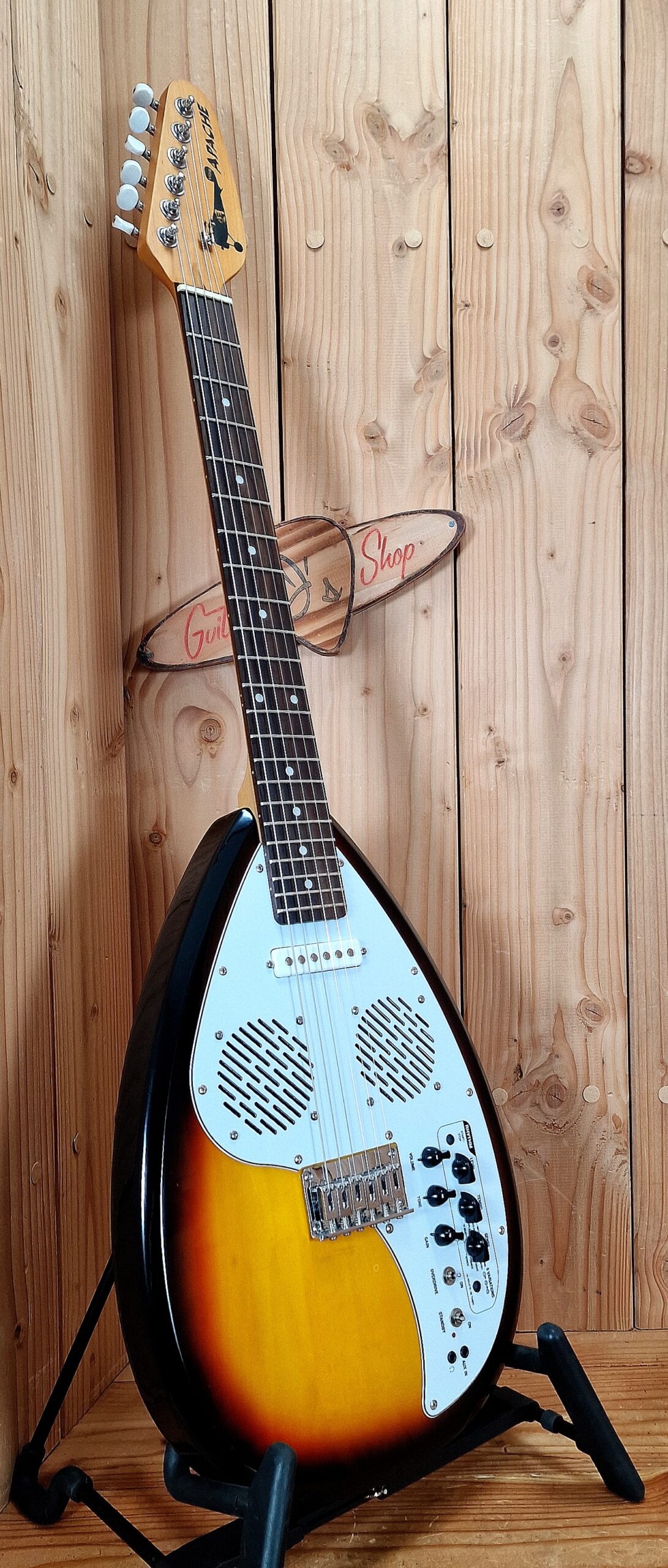 Vox Apache-1 Sunburst – Bild 7