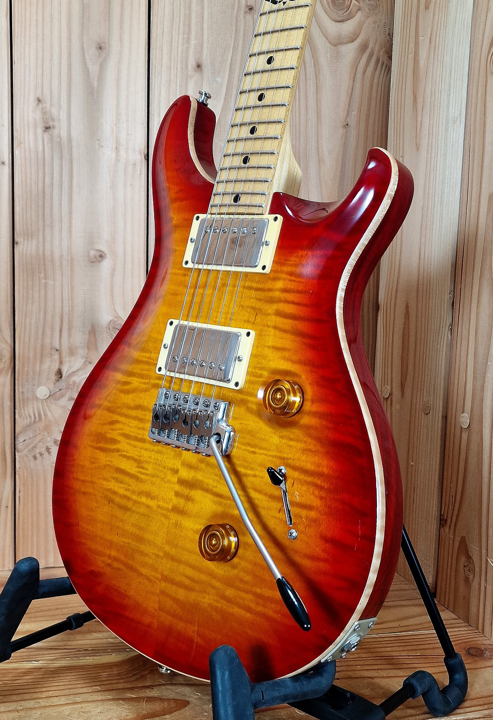 PRS Johnny Hiland Signature Cherry Sunburst. Bj.2007 – Bild 6