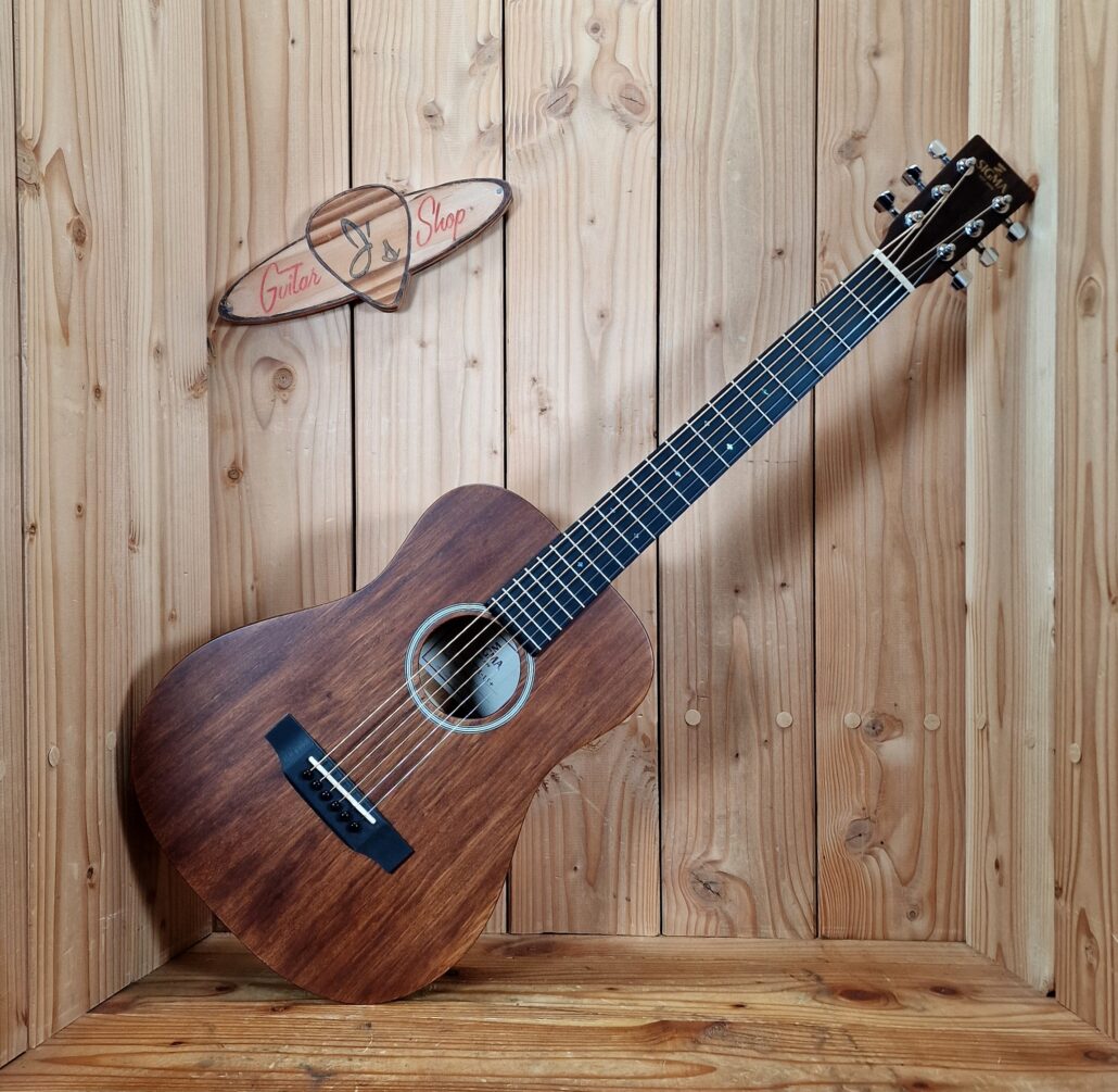 Sigma TM-15+ Reisegitarre mit Gigbag