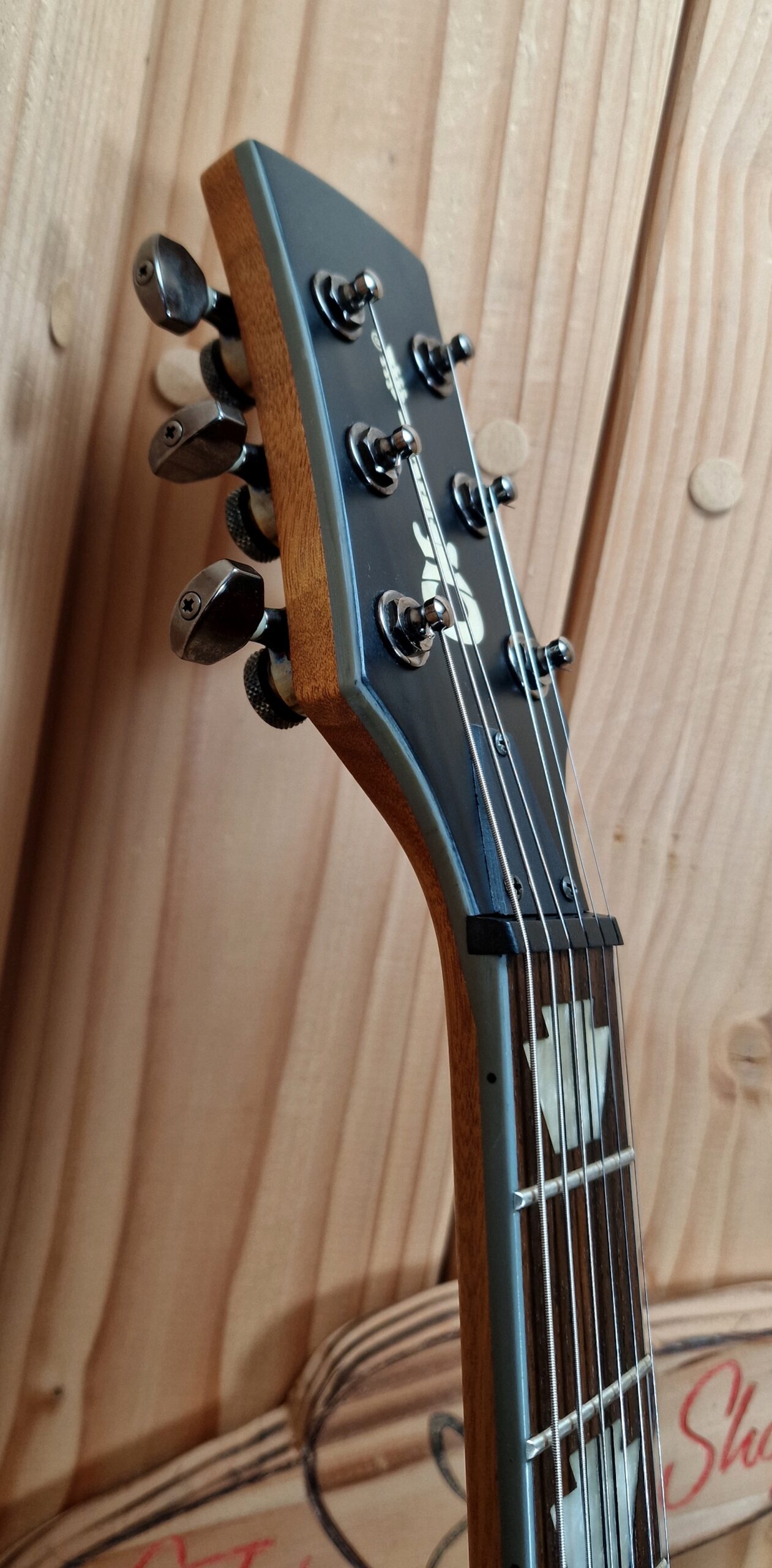 Charvel Desolation DC-1 ST FB – Bild 11