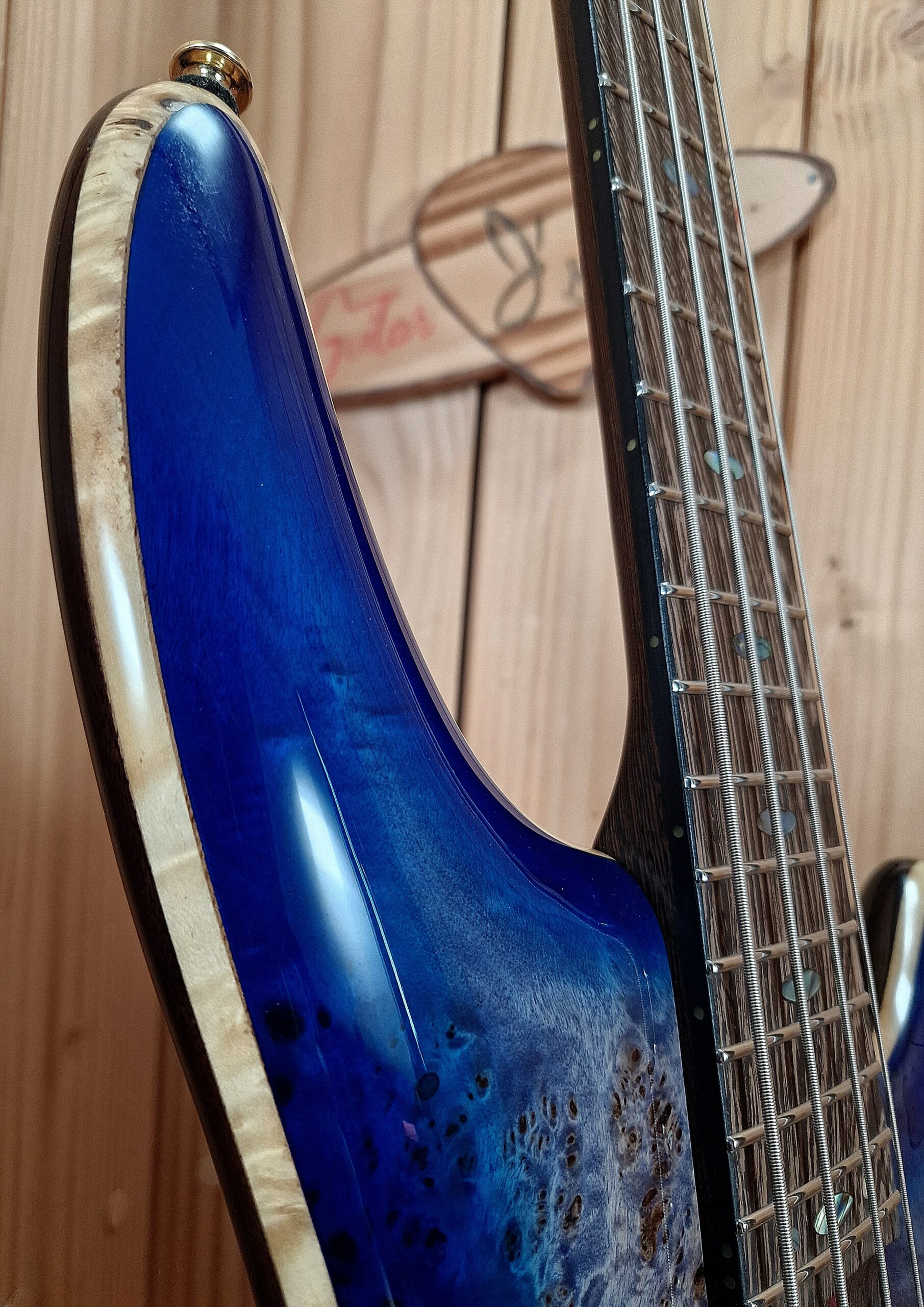 Ibanez SR2600-CBB Premium Bass, 4 Saiter, Cerulean Blue Burst – Bild 23