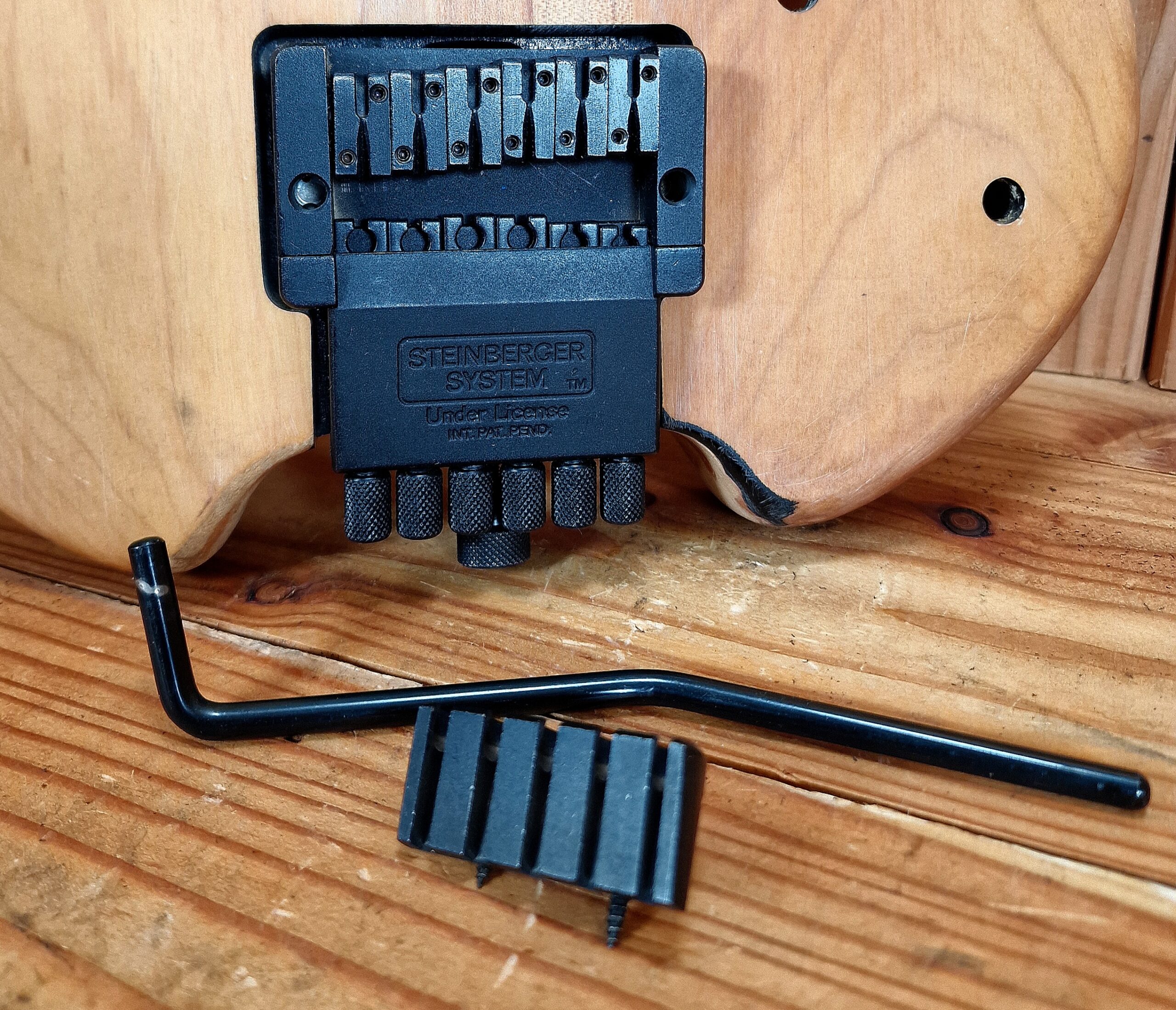 Hohner The Jack, Headless Gitarre, Professional Series 1990´s Korpusrohling & Steinberger Tremolo – Bild 5