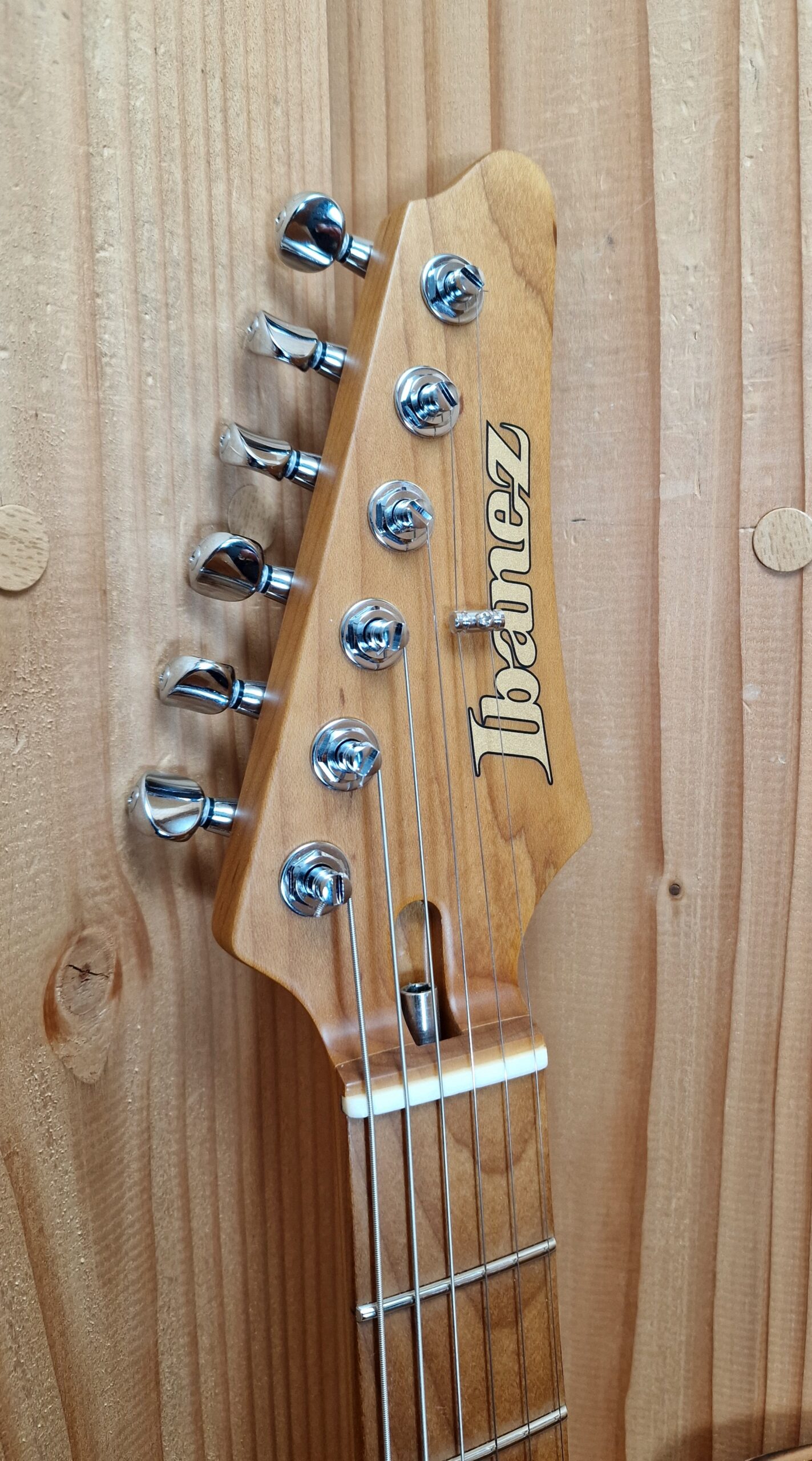 Ibanez Prestige AZS2209H-TFB, Tri Fade Burst Bj. 2022 – Bild 2