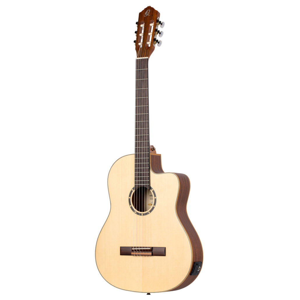 ORTEGA RCE-125SN Family Series 4/4 Slim Neck Konzertgitarre 6 String - Fichte / Mahagoni Natur + Bag