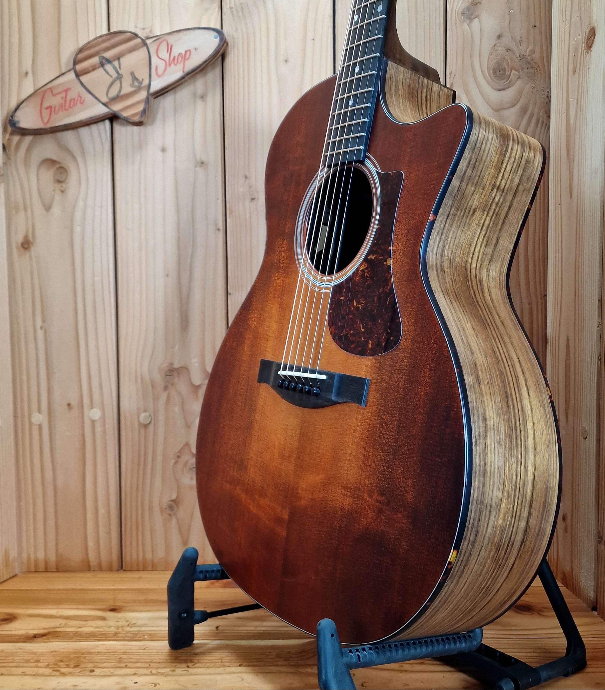 Eastman AC222CE-CLA, Grand Auditorium Westerngitarre – Bild 5