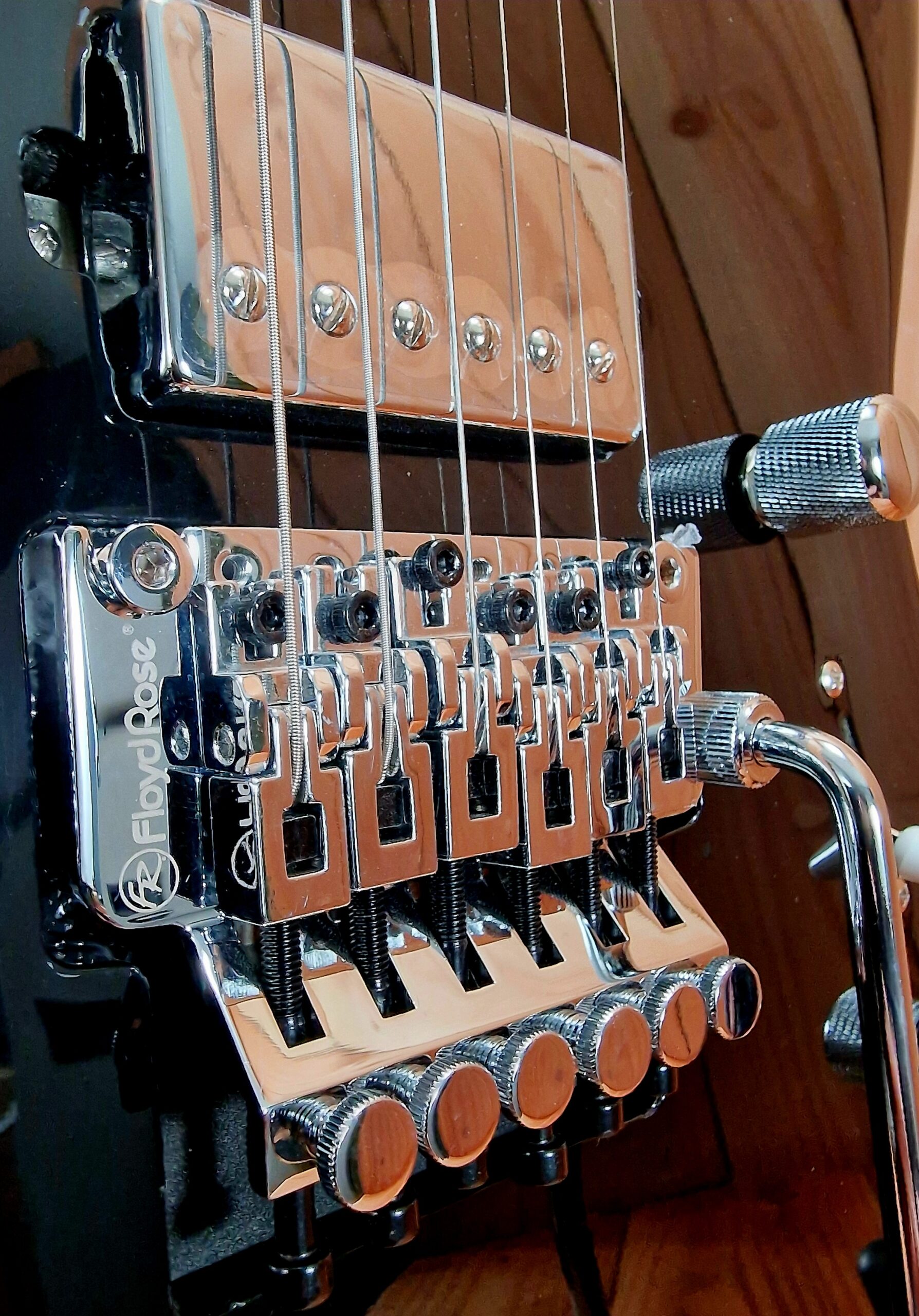 Fullerton Guitars OFF Series black, Floyd Rose, Flamed Maple Neck. Demo – Bild 7